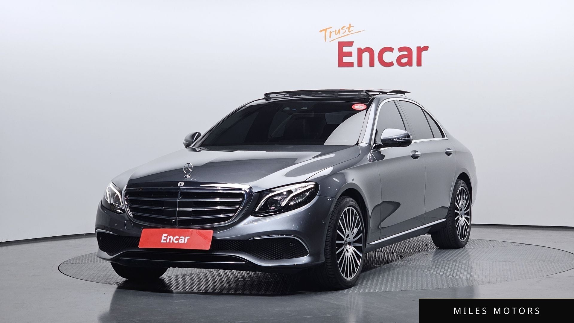 Mercedes-Benz E-Class W213 2019 — фото 1 из 12