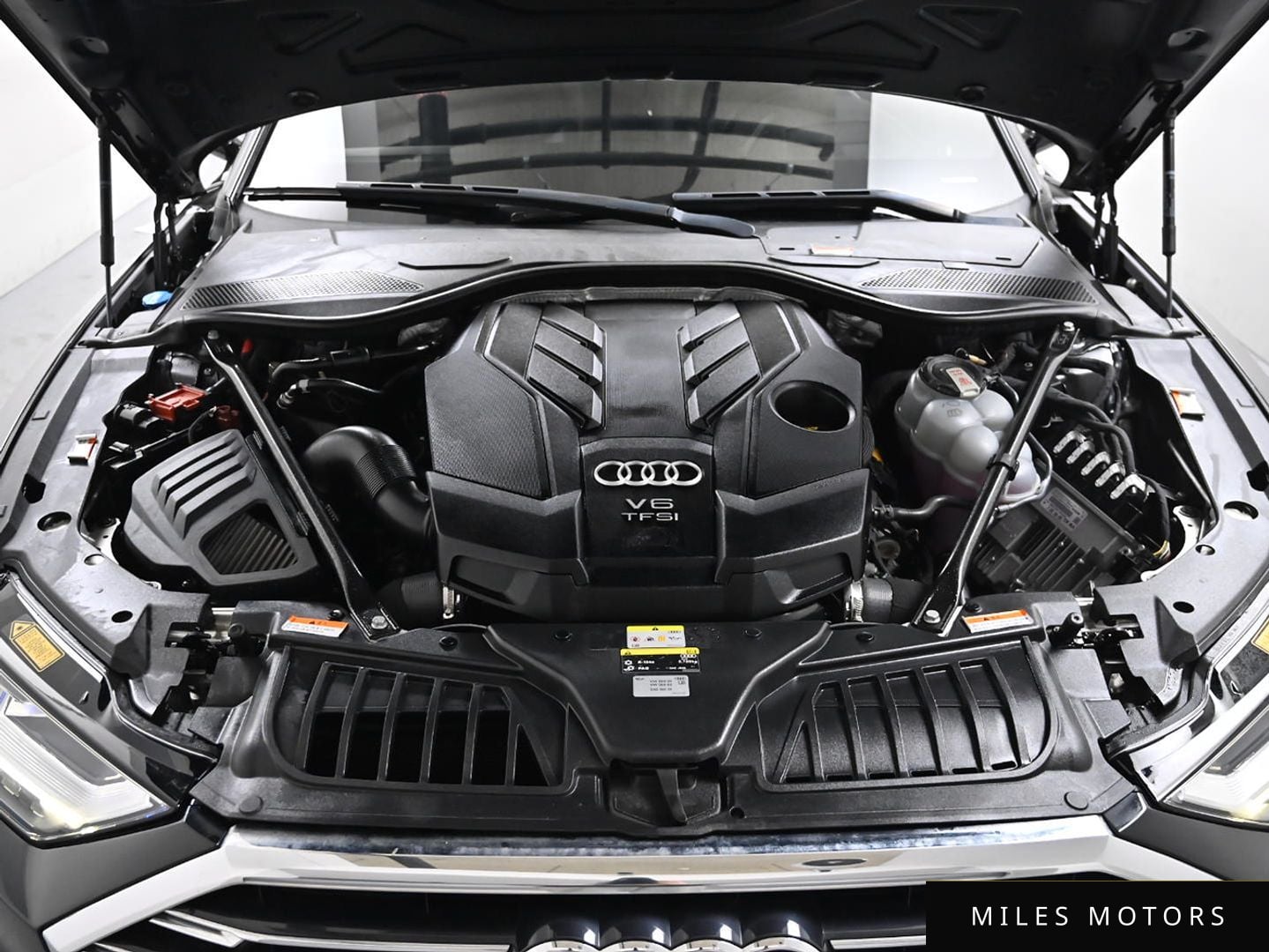 Audi A8 (D5) 2021 — миниатюра 6