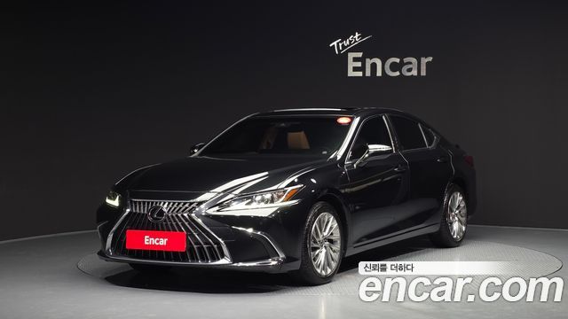 Лексус ES300h 2023 — миниатюра 12