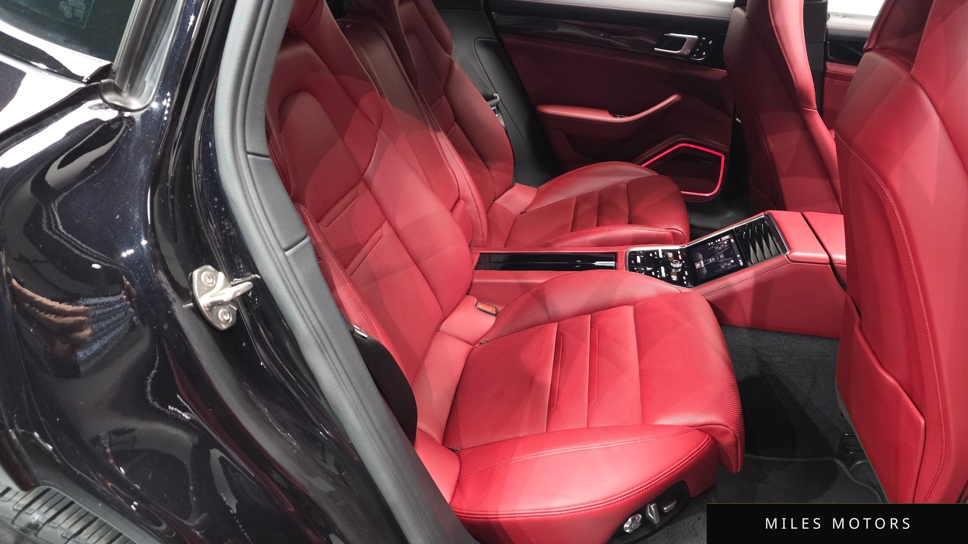 Porsche 파나메라 (971) 2021 — миниатюра 11