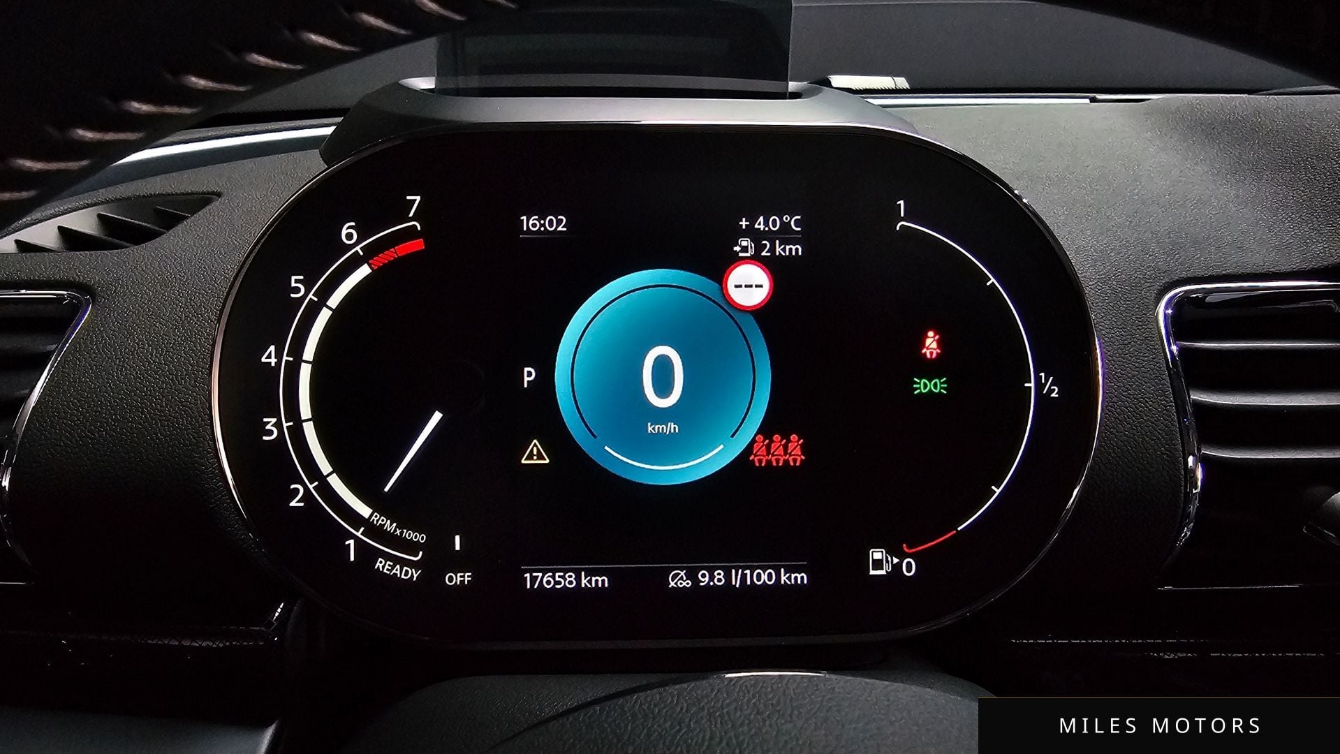 MINI Clubman 2023 — миниатюра 8