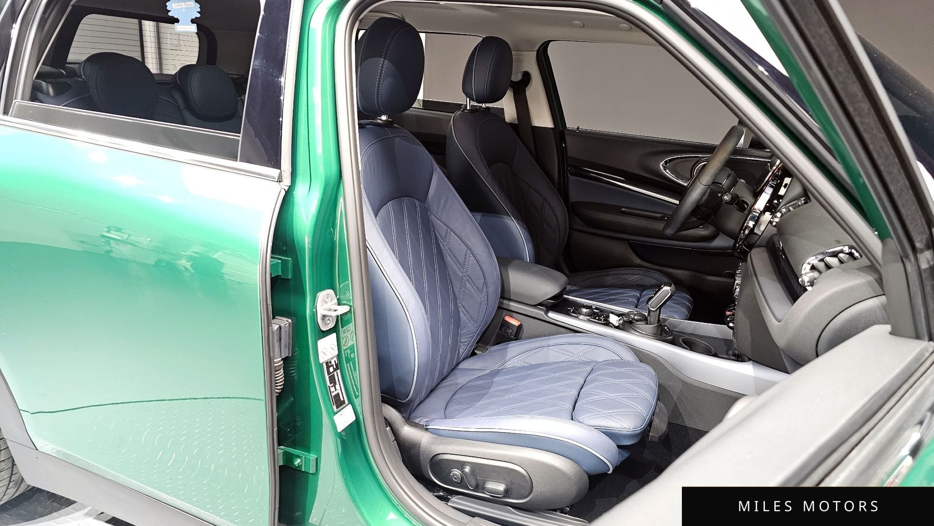 MINI Clubman 2023 — миниатюра 12