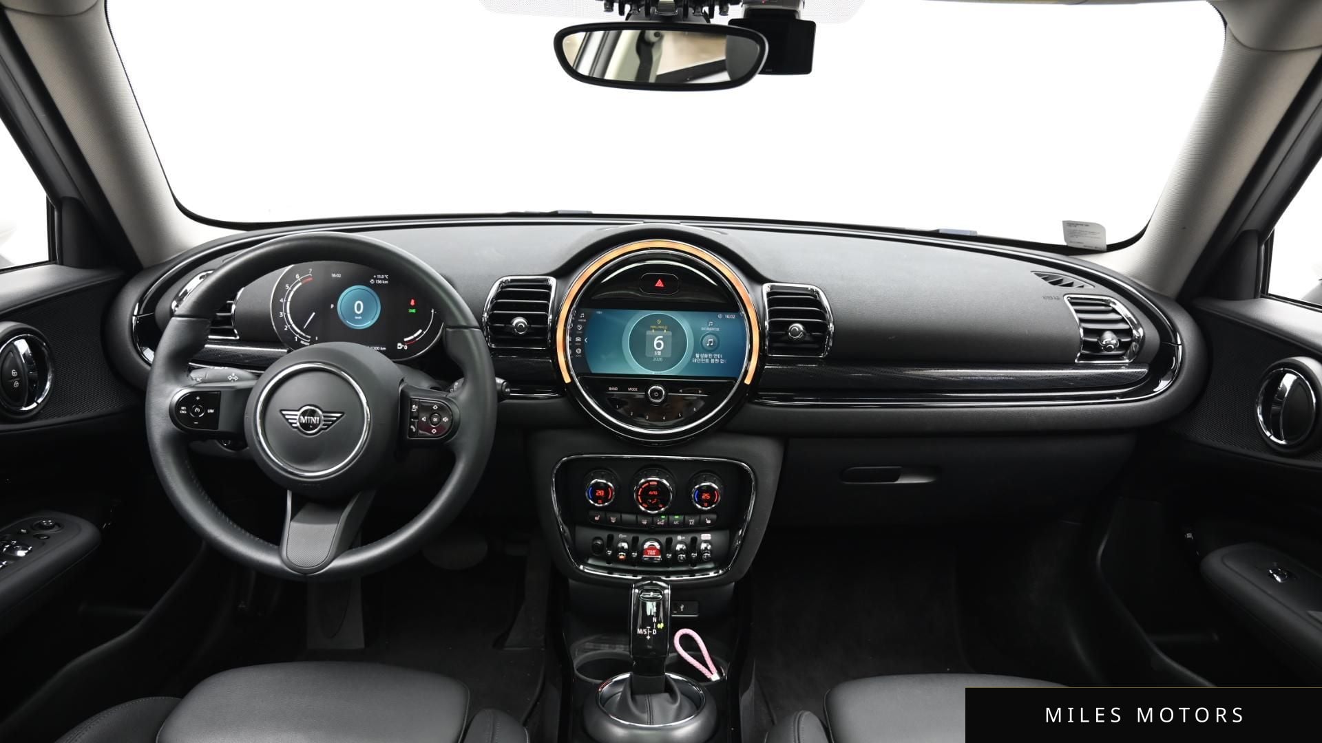 MINI 쿠퍼 클럽맨 2023 — миниатюра 7