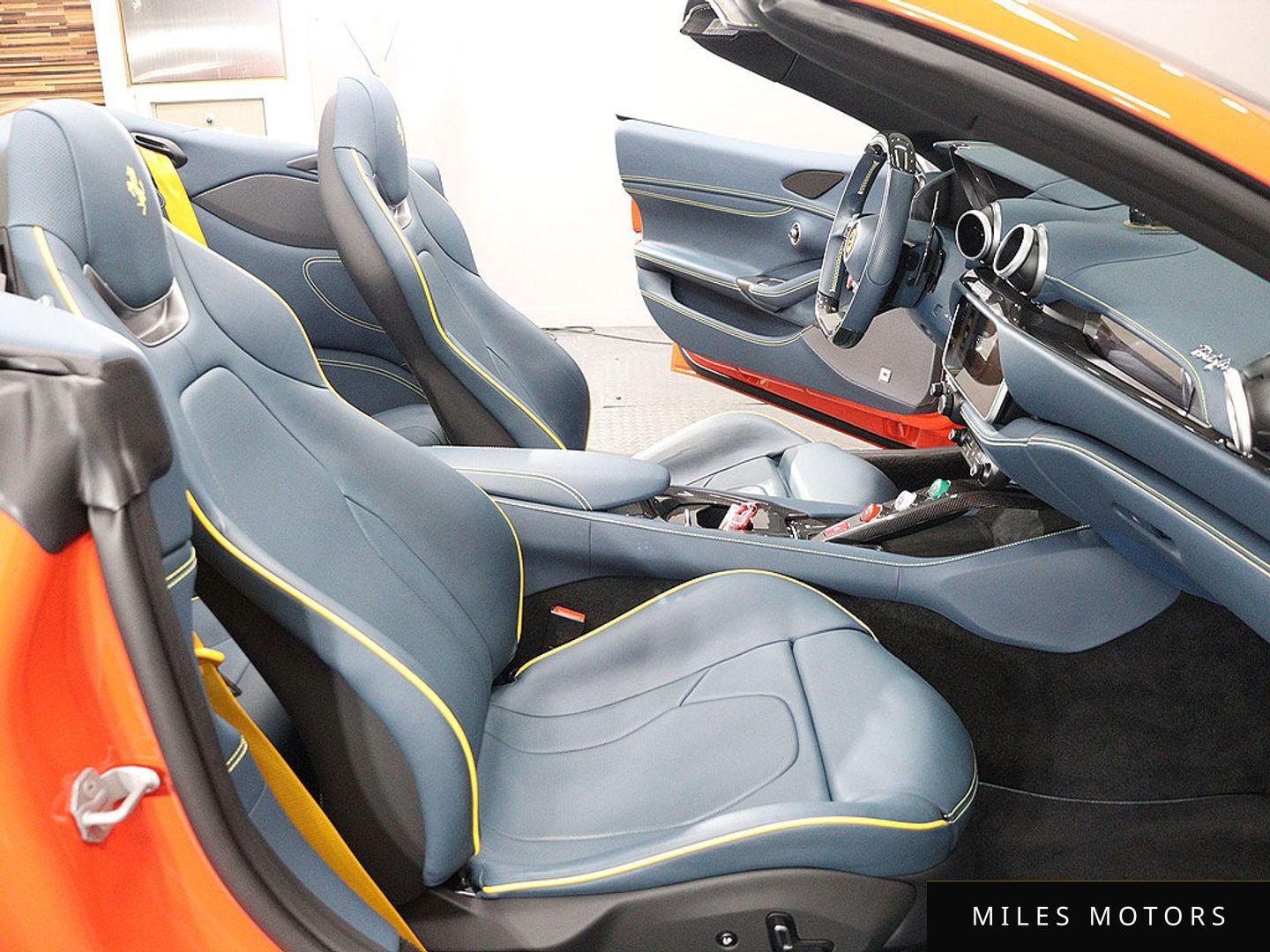 Ferrari 포르토피노 2022 — миниатюра 14
