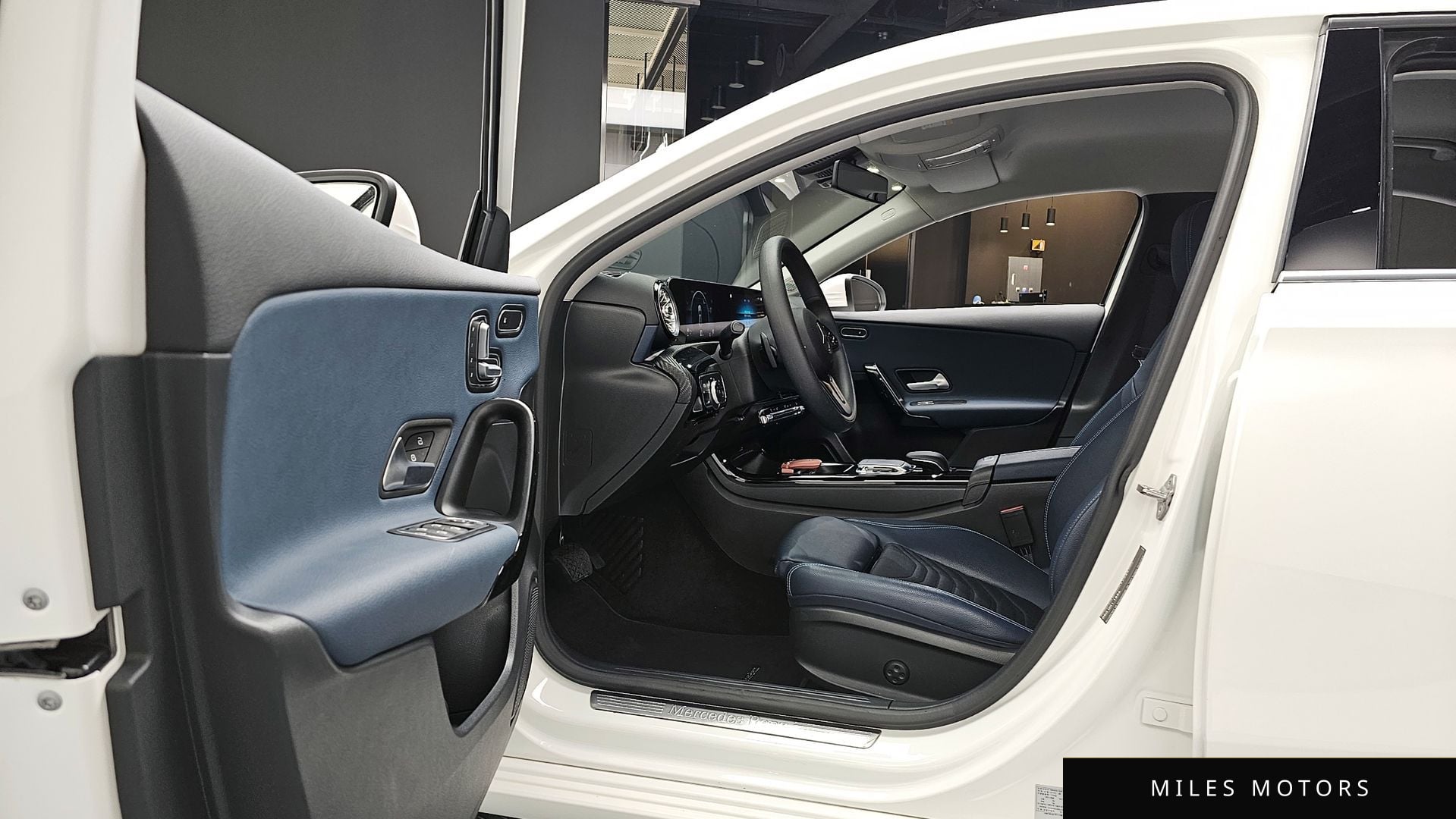 Mercedes-Benz A-Class W177 2020 — миниатюра 10