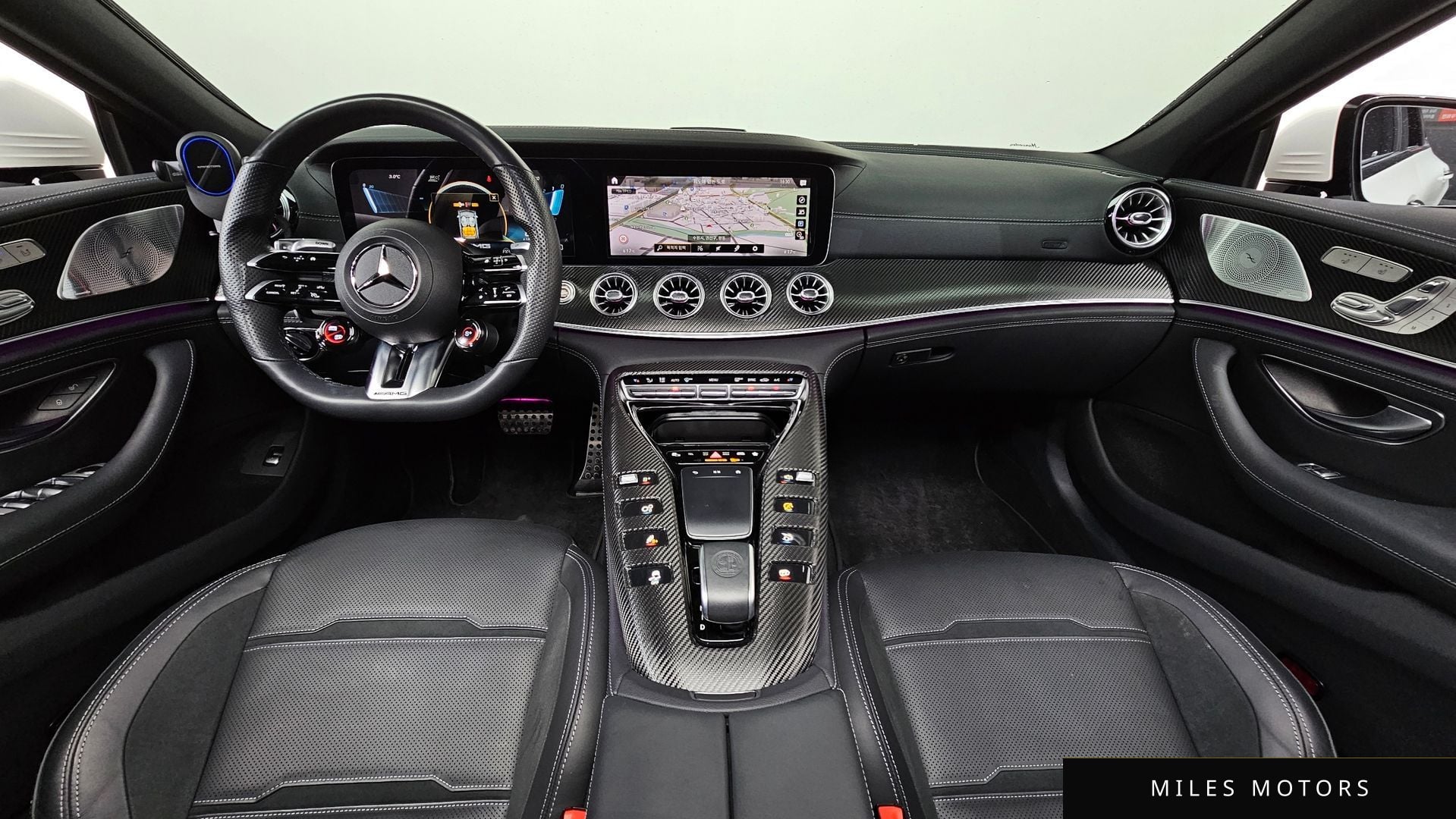 Mercedes-Benz AMG GT 2022 — миниатюра 7