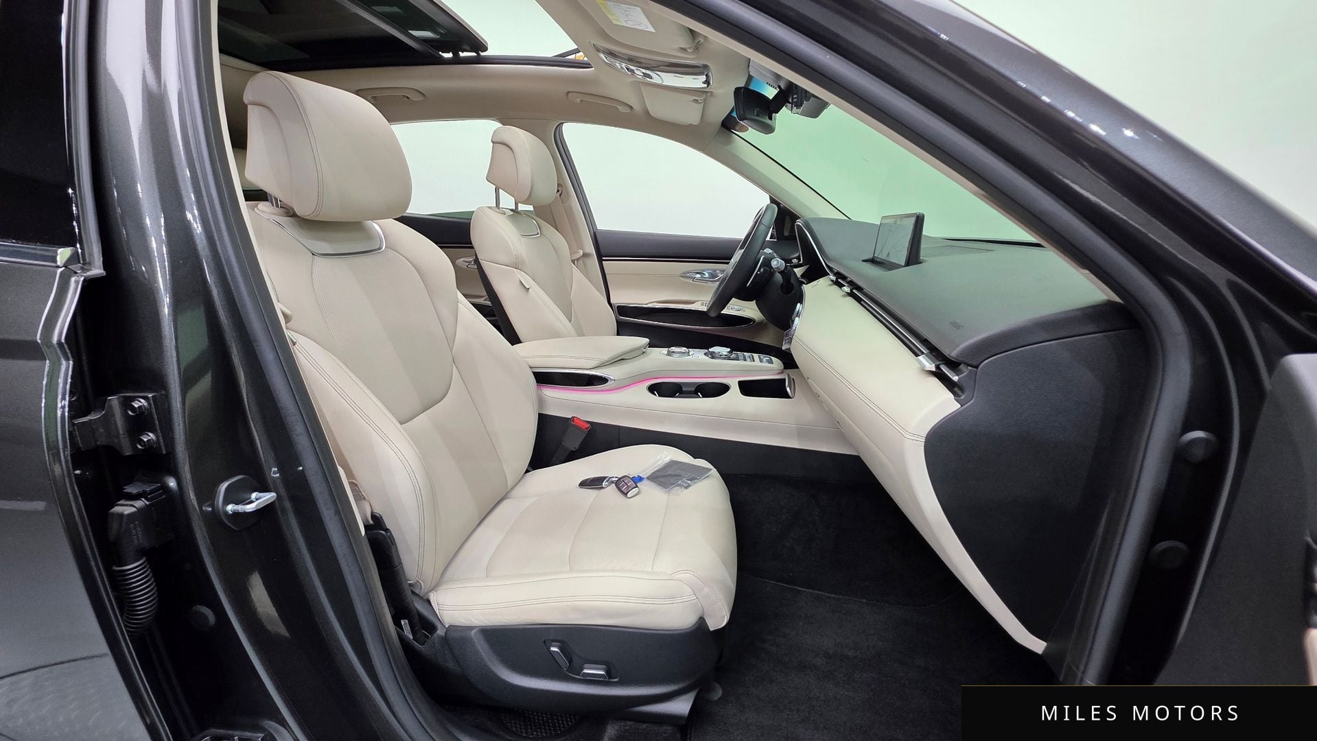 Genesis GV70 2024 — миниатюра 10