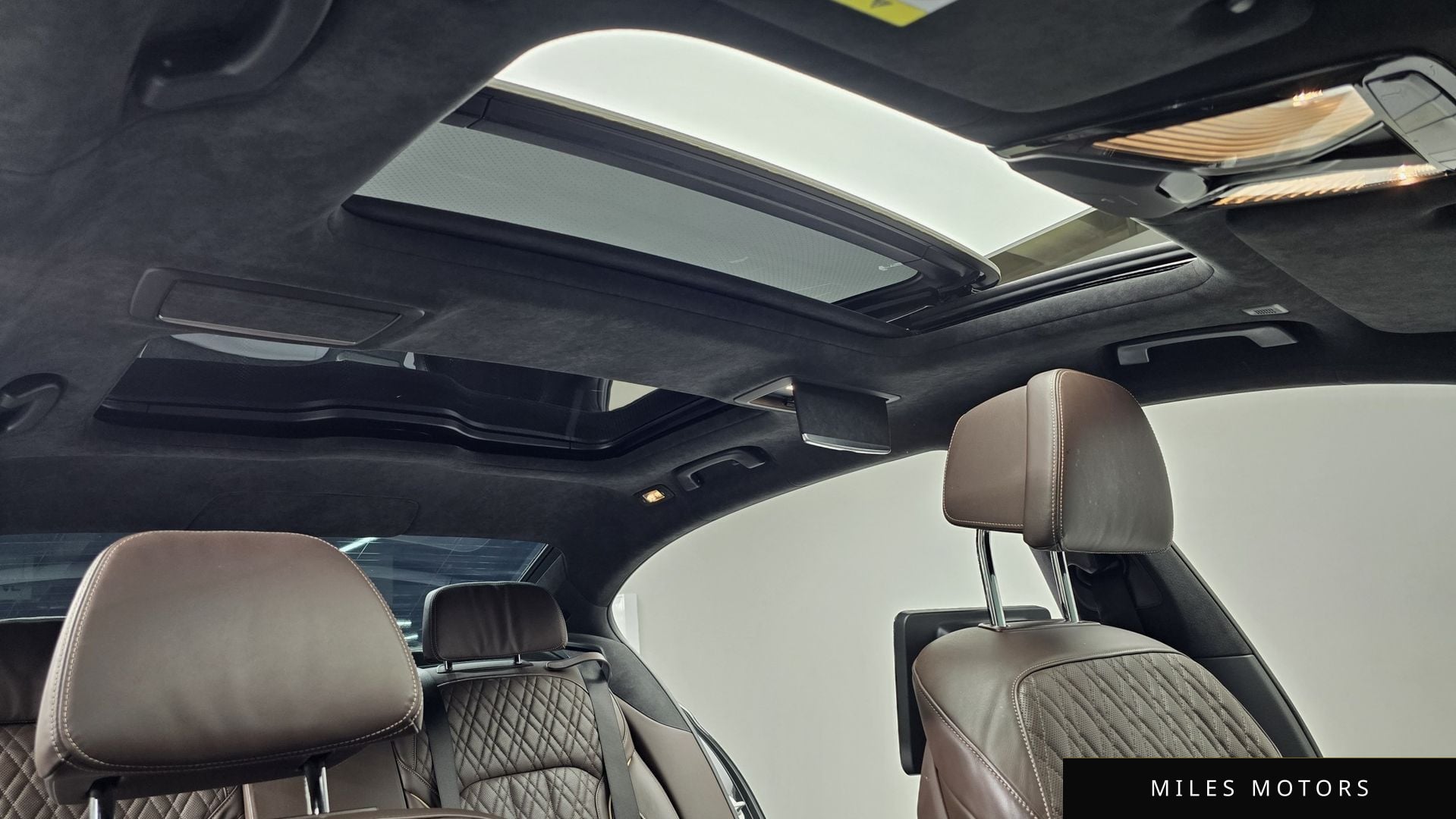 BMW 7 Series (G11) 2021 — миниатюра 11