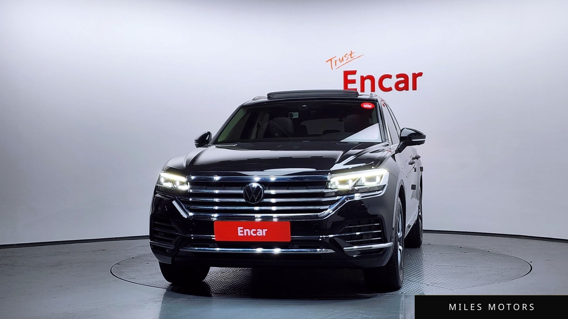 Volkswagen Touareg 2023 — миниатюра 3