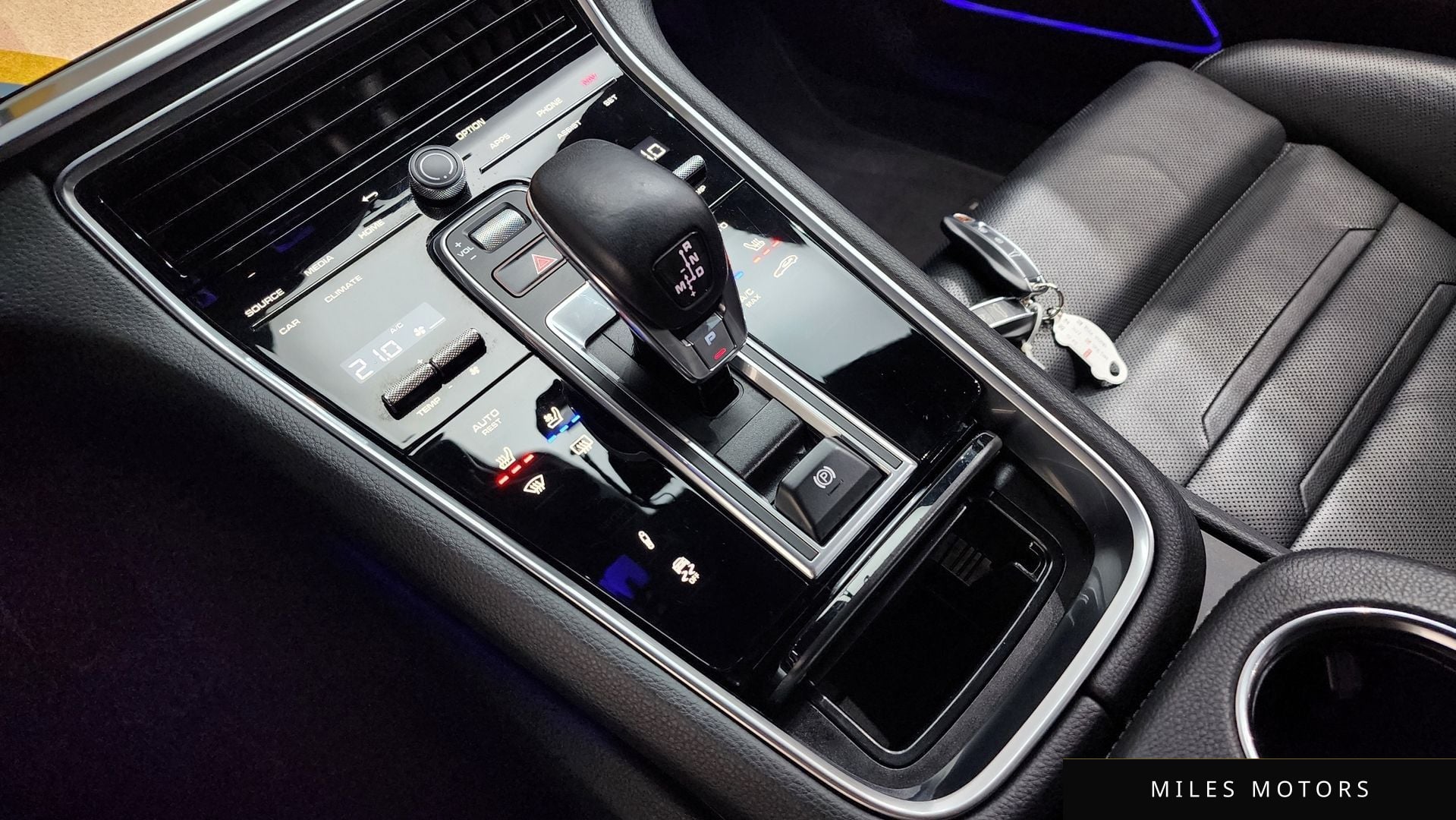 Porsche 파나메라 (971) 2023 — миниатюра 9