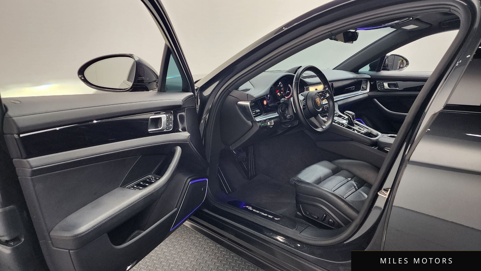 Porsche 파나메라 (971) 2023 — миниатюра 10