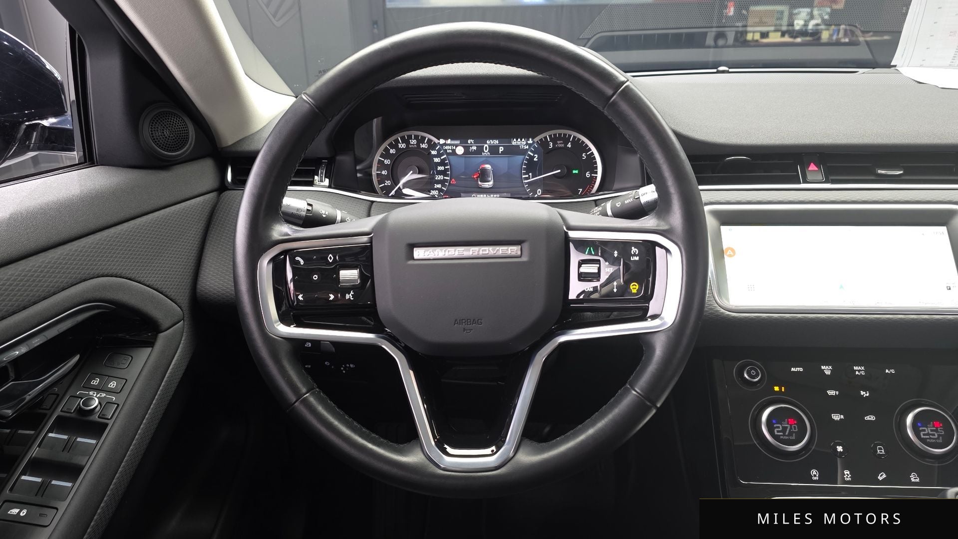 Land Rover Range Rover Evoque 2022 — миниатюра 13