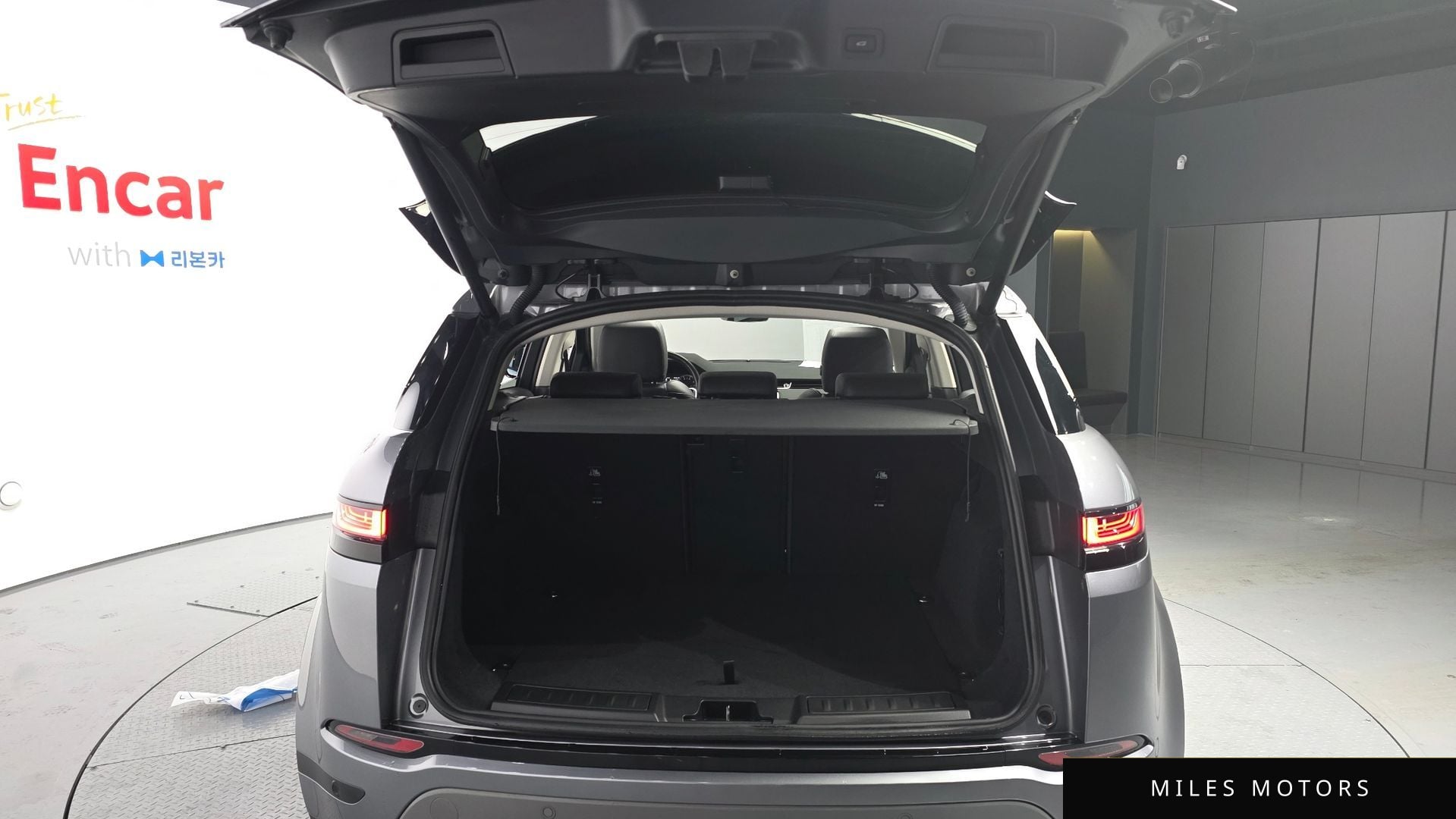 Land Rover Range Rover Evoque 2022 — миниатюра 20
