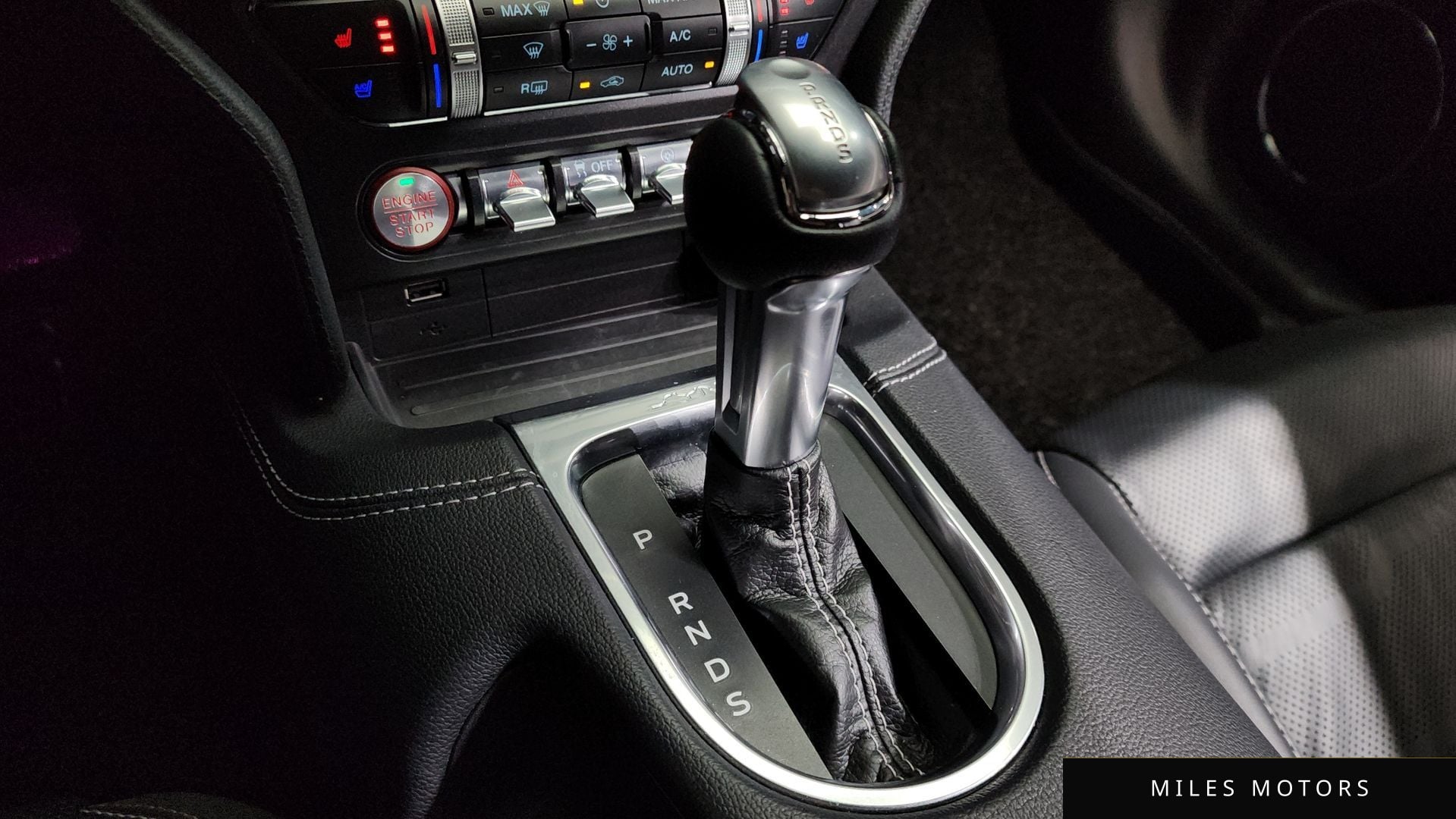 Ford 머스탱 2020 — миниатюра 9