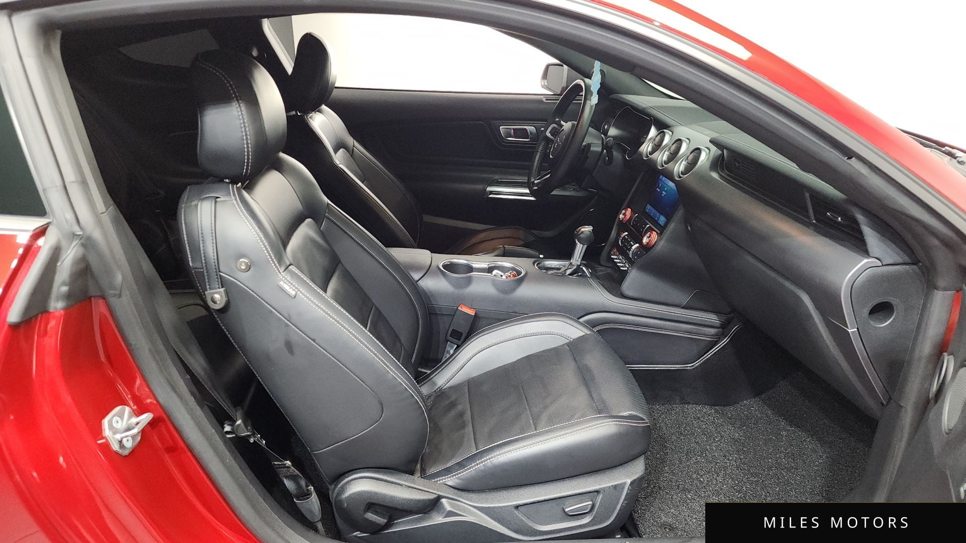 Ford 머스탱 2020 — миниатюра 11