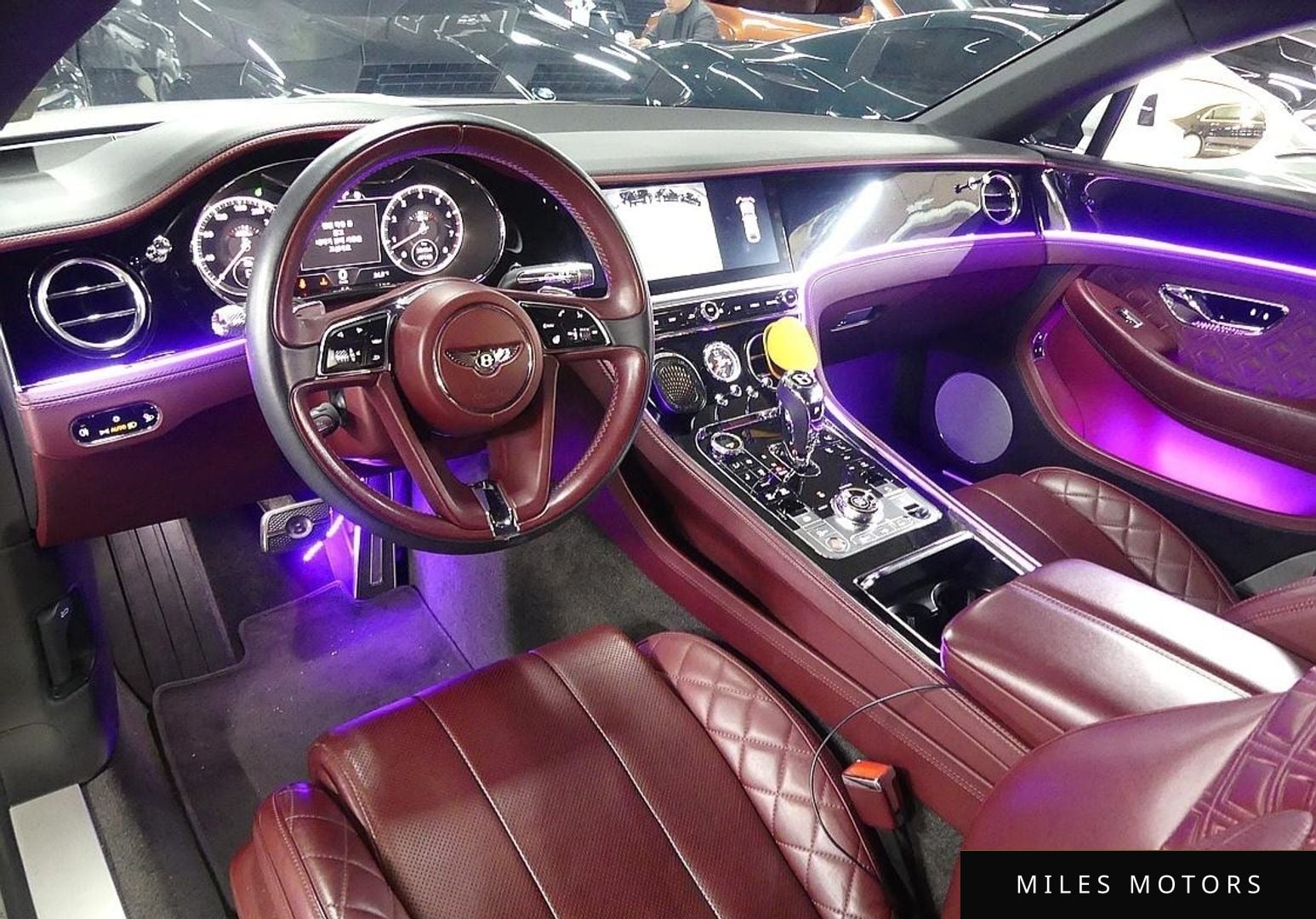 Bentley Continental GT 2020 — миниатюра 10