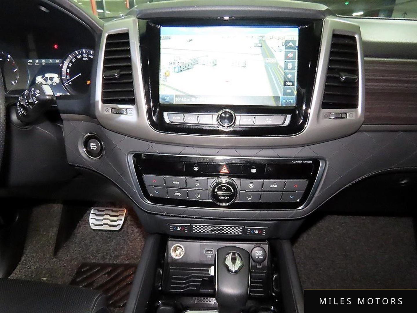 KG Mobility Rexton 2018 — миниатюра 11