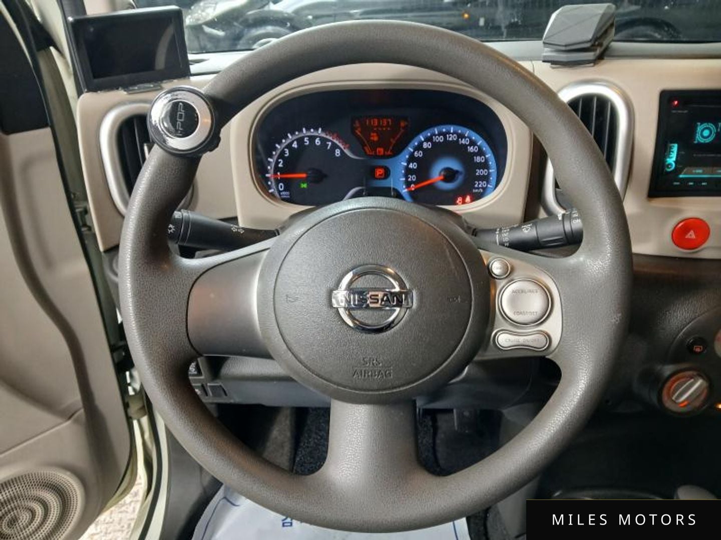 Nissan Cube 2011 — миниатюра 8