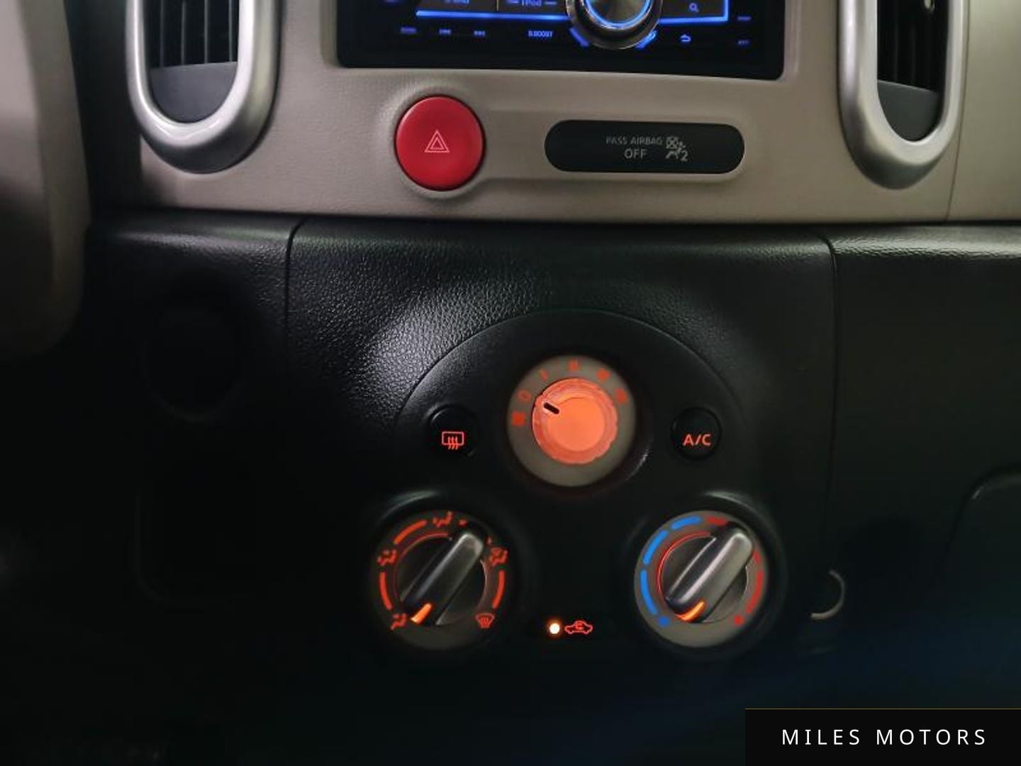 Nissan Cube 2011 — миниатюра 14