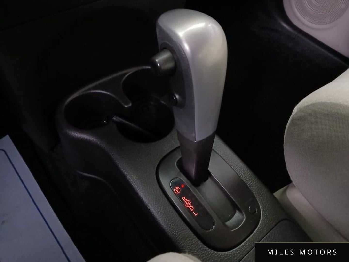 Nissan Cube 2011 — миниатюра 15