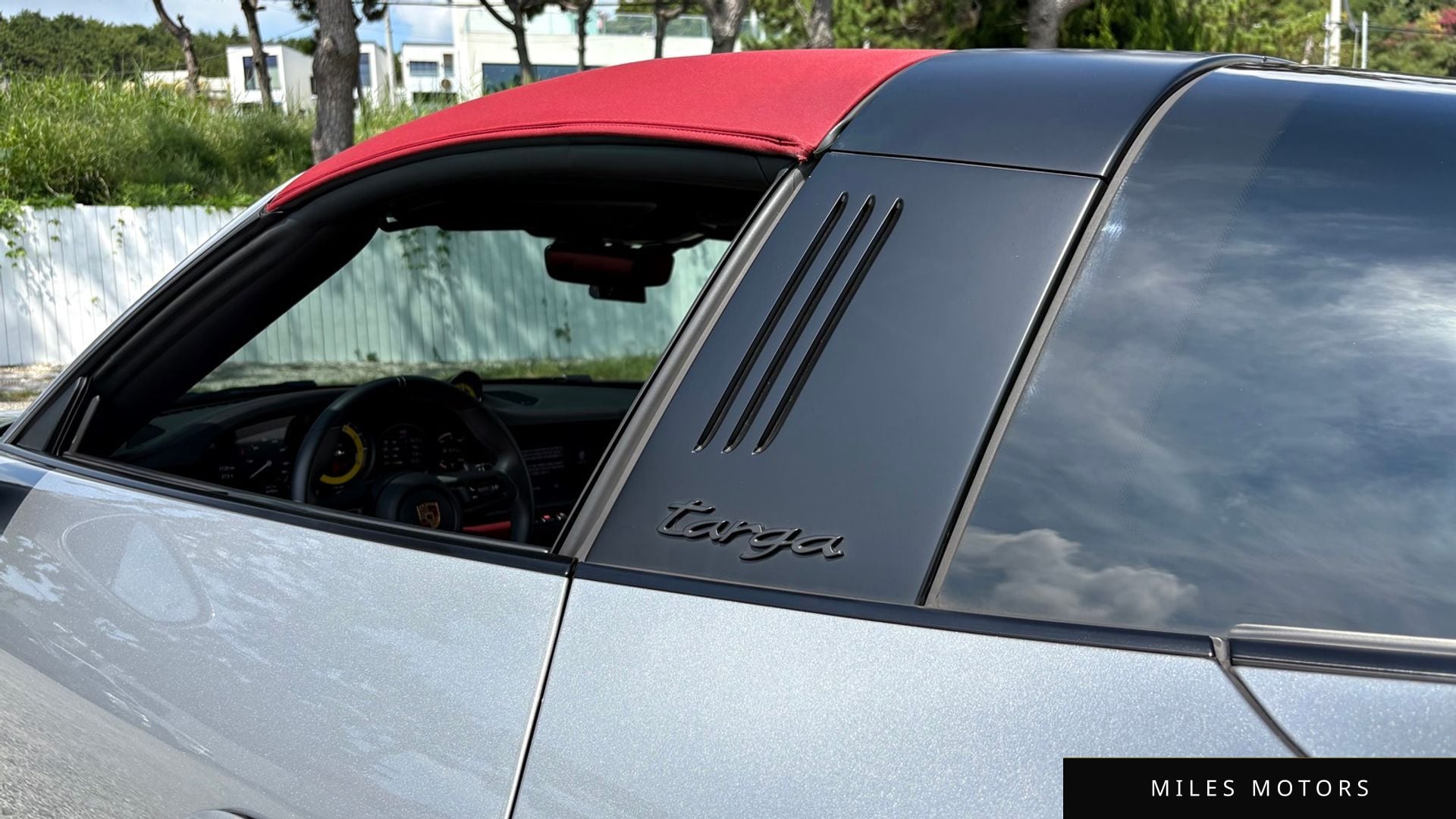 Porsche 911 (992) 2023 — миниатюра 8