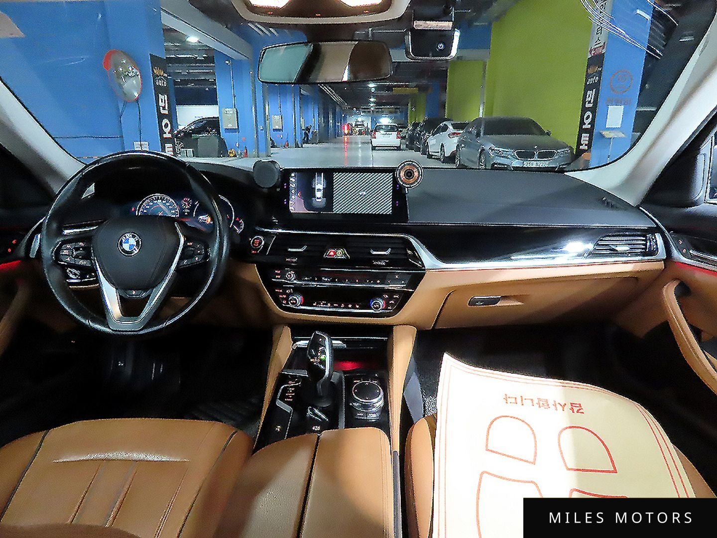 BMW 5 Series (G30) 2018 — миниатюра 4