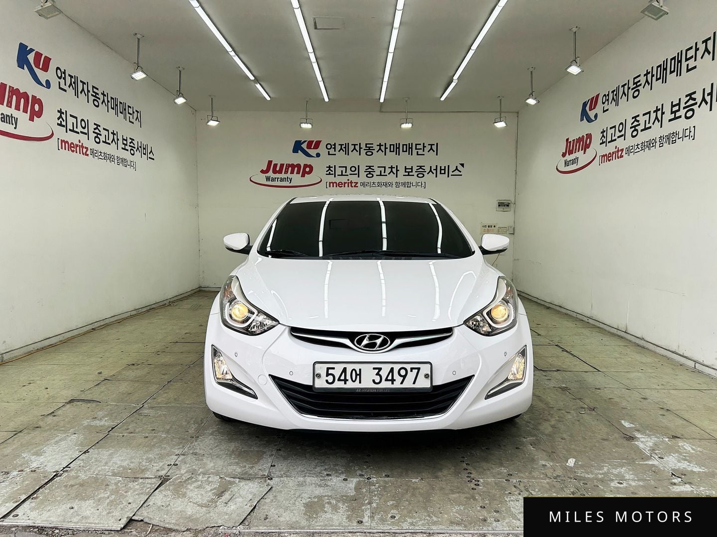 Hyundai AVANTE 2015 — миниатюра 3