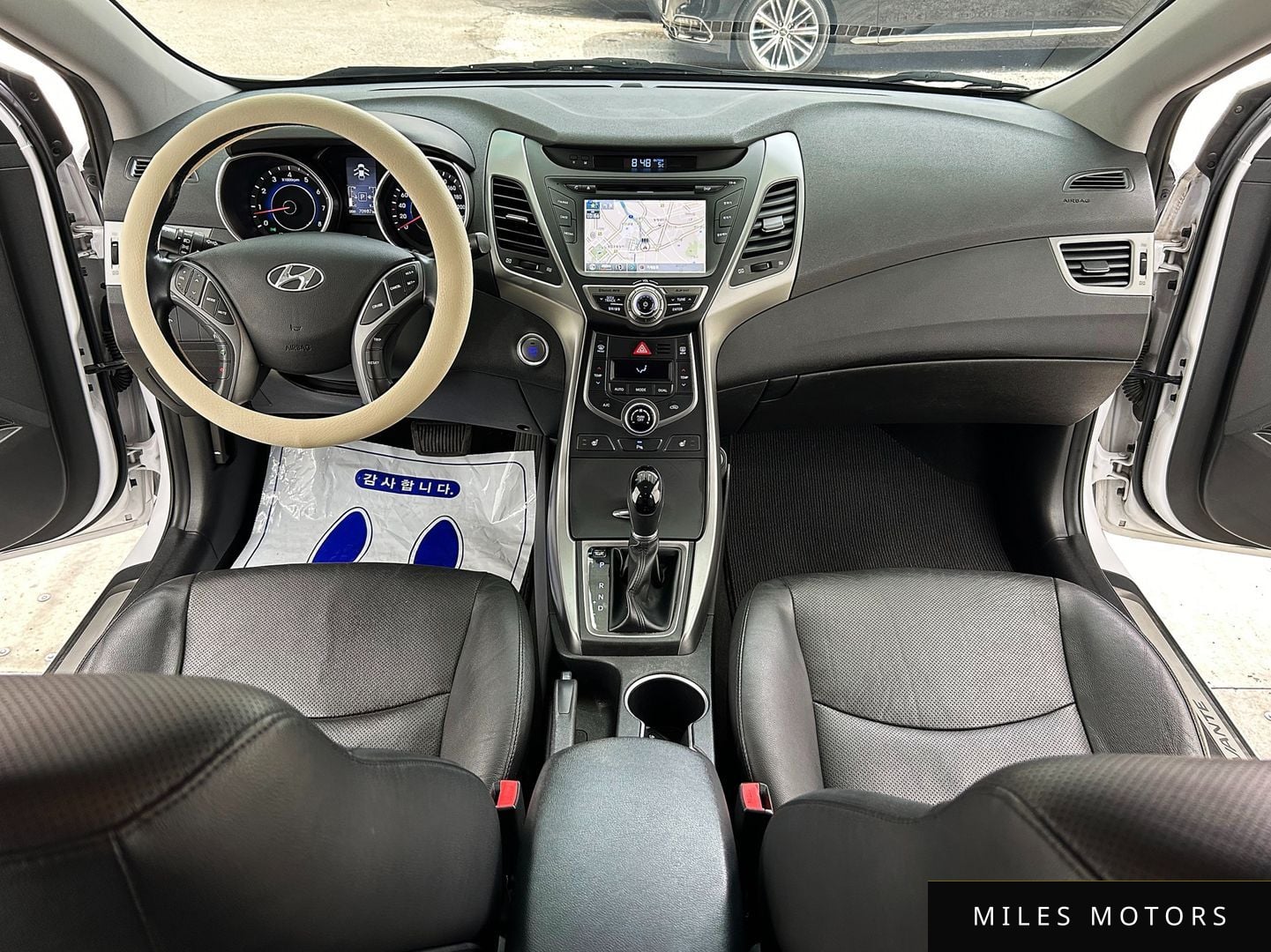 Hyundai AVANTE 2015 — миниатюра 5