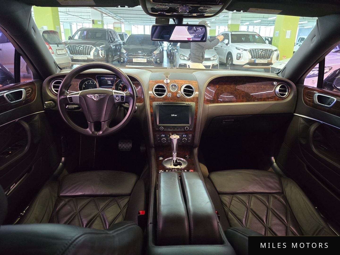Bentley Flying Spur 2012 — миниатюра 7