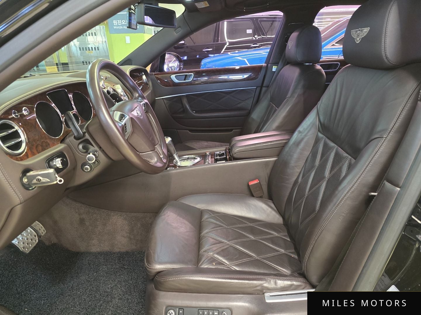 Bentley Flying Spur 2012 — миниатюра 10