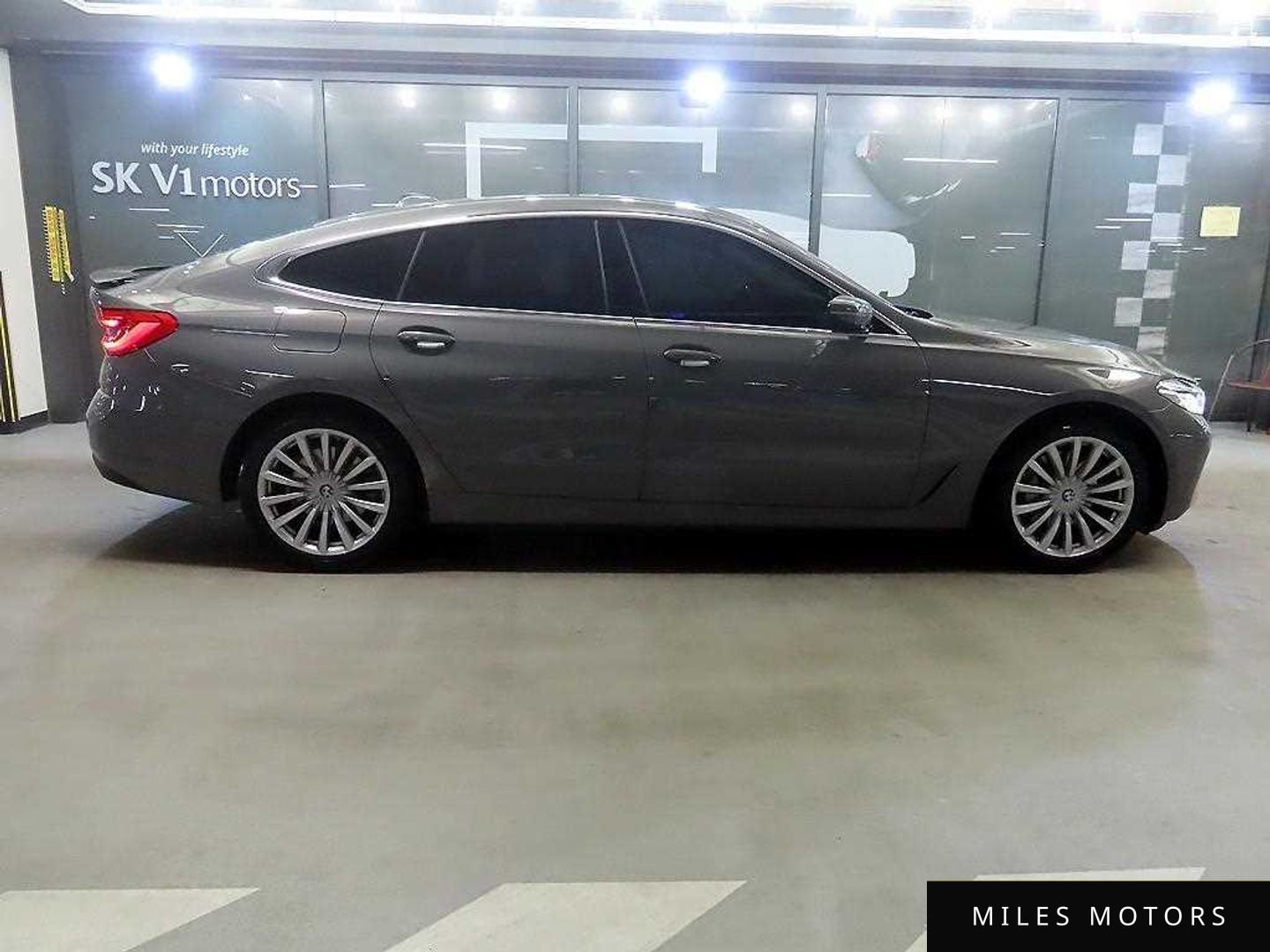 BMW 6 Series GT (G32) 2022 — миниатюра 3