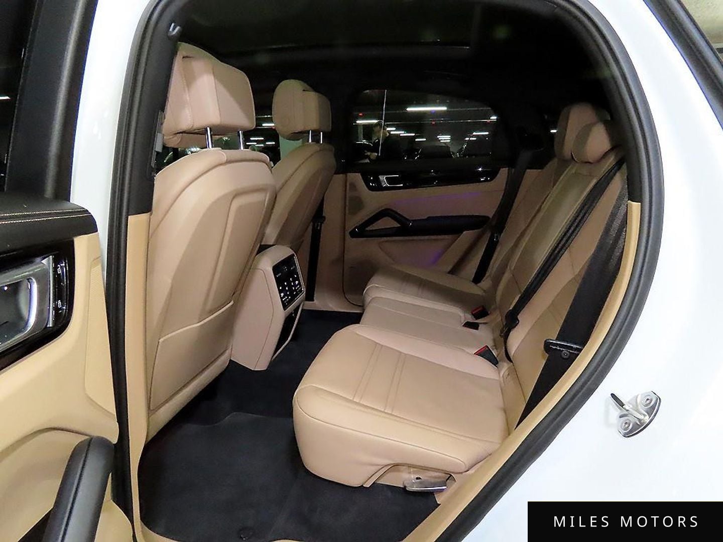 Porsche Cayenne 2020 — миниатюра 7
