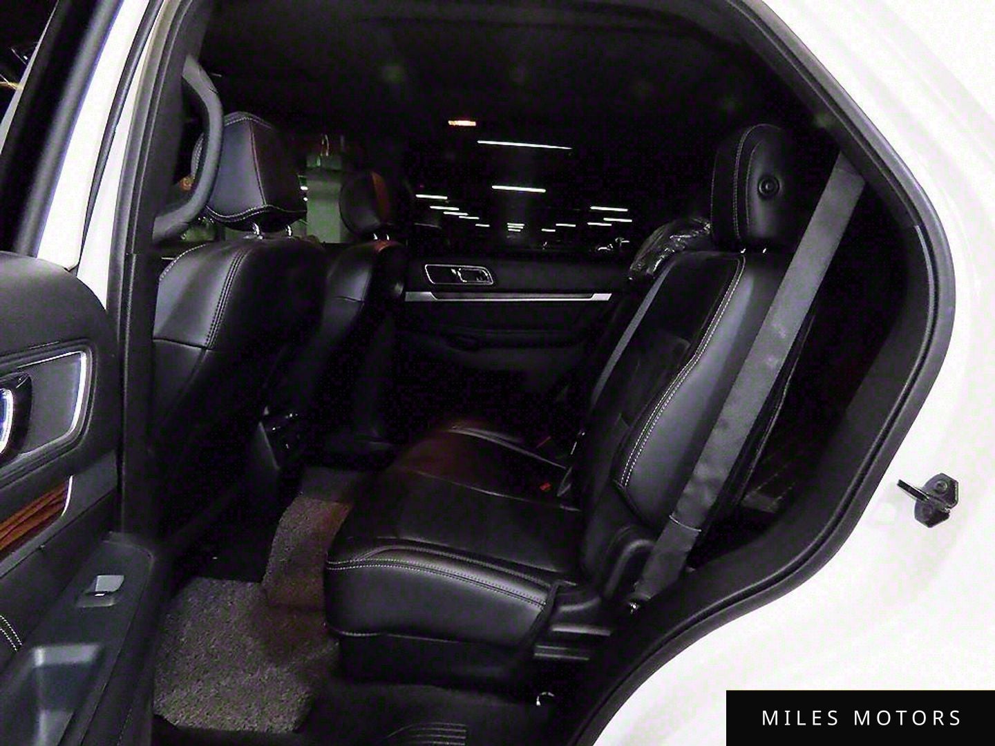 Ford Explorer 2017 — миниатюра 7