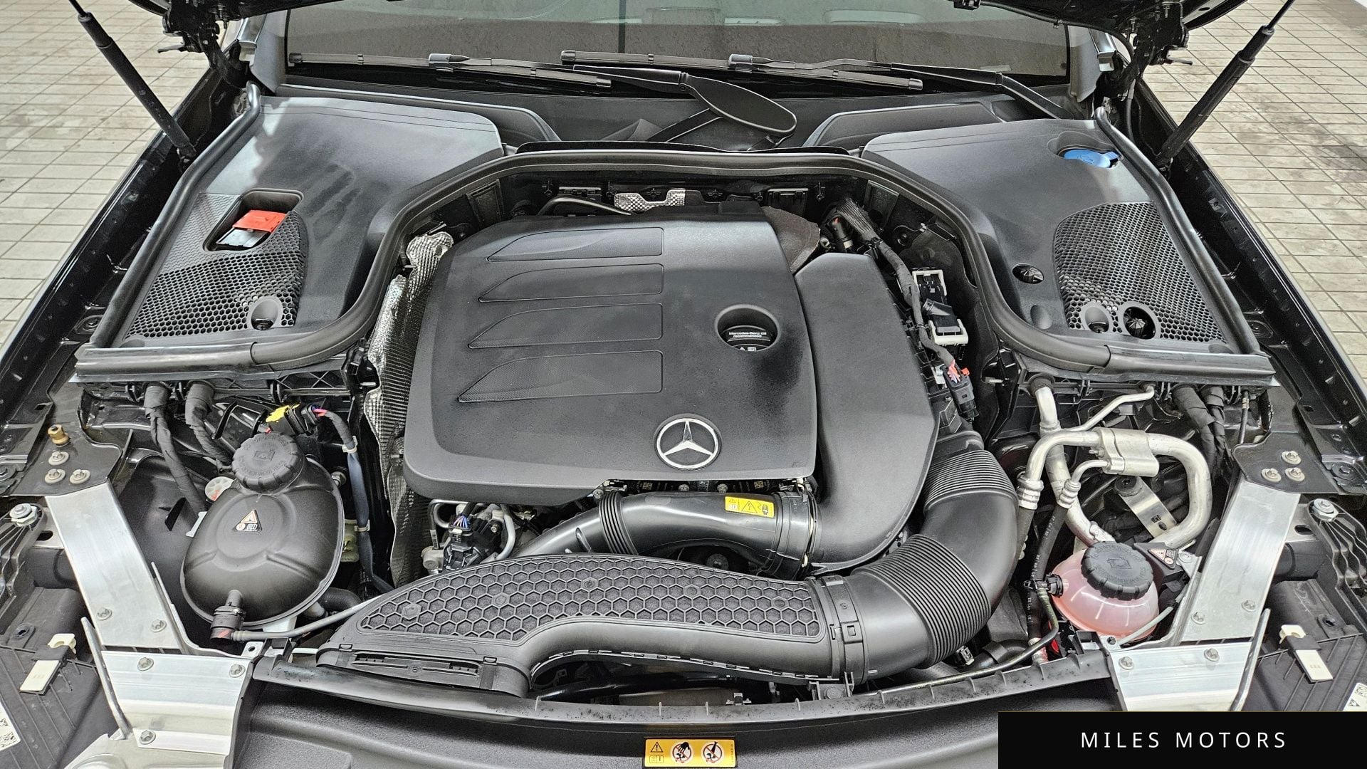 Mercedes-Benz E-Class W213 2023 — миниатюра 6