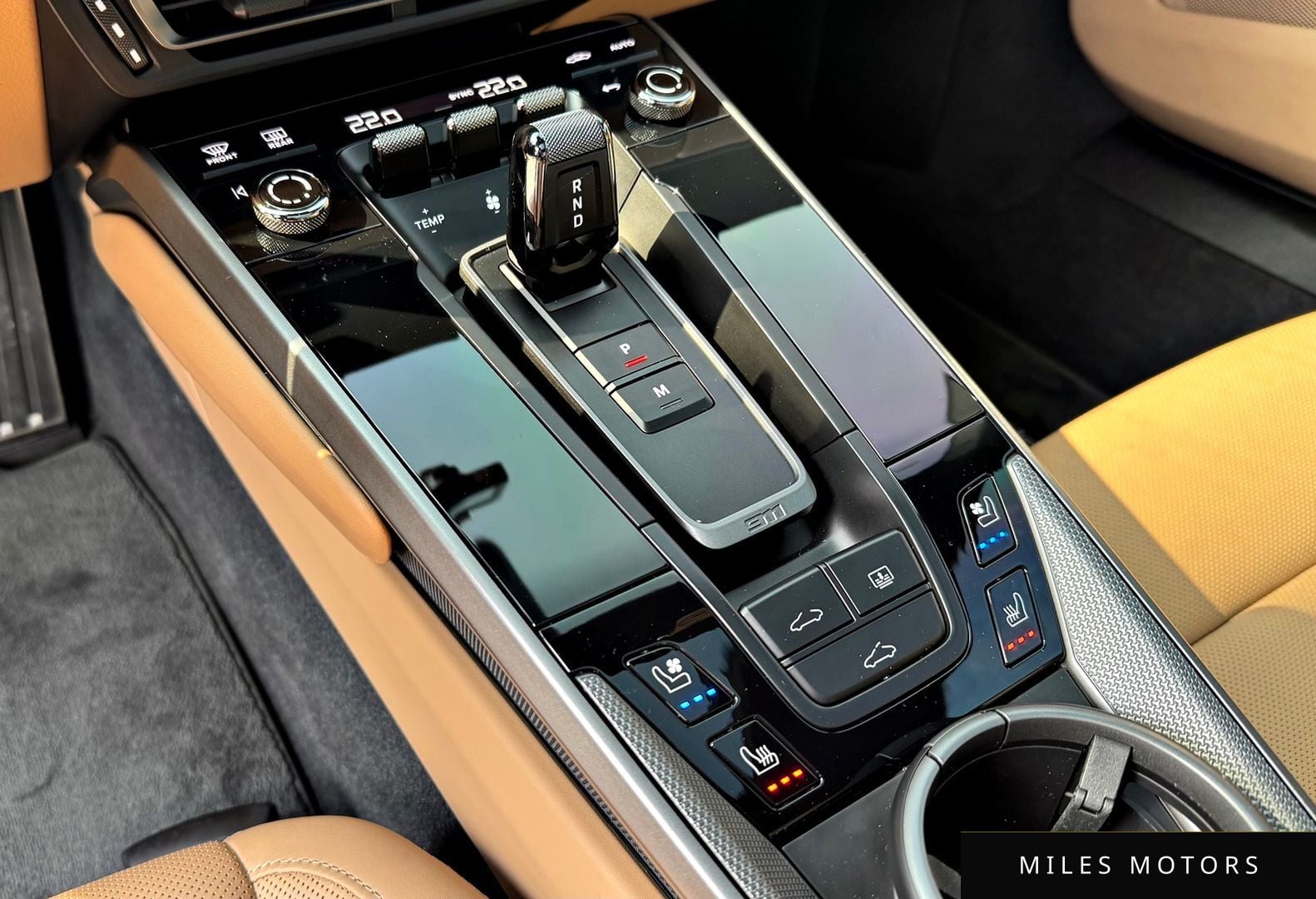Porsche 911 (992) 2020 — миниатюра 11