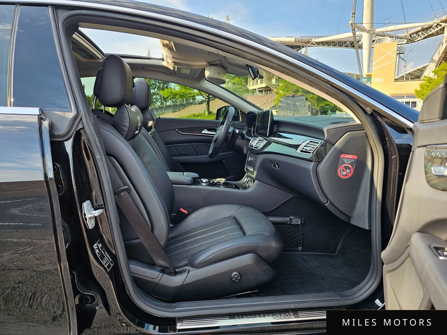 Mercedes-Benz CLS-Class W218 2017 — миниатюра 13