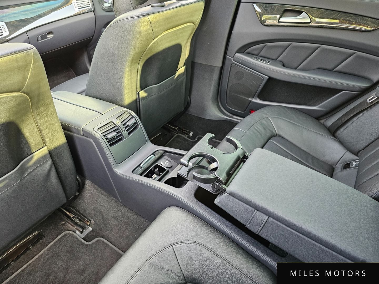 Mercedes-Benz CLS-Class W218 2017 — миниатюра 16