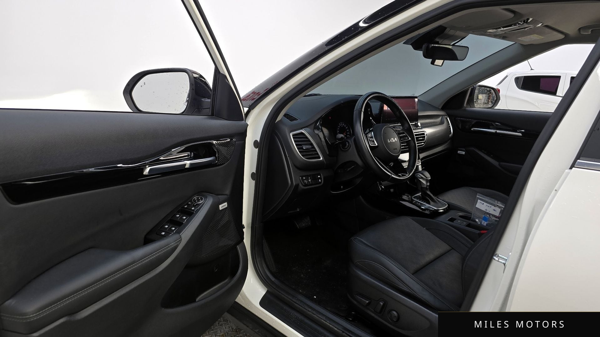 Kia Seltos 2023 — миниатюра 11