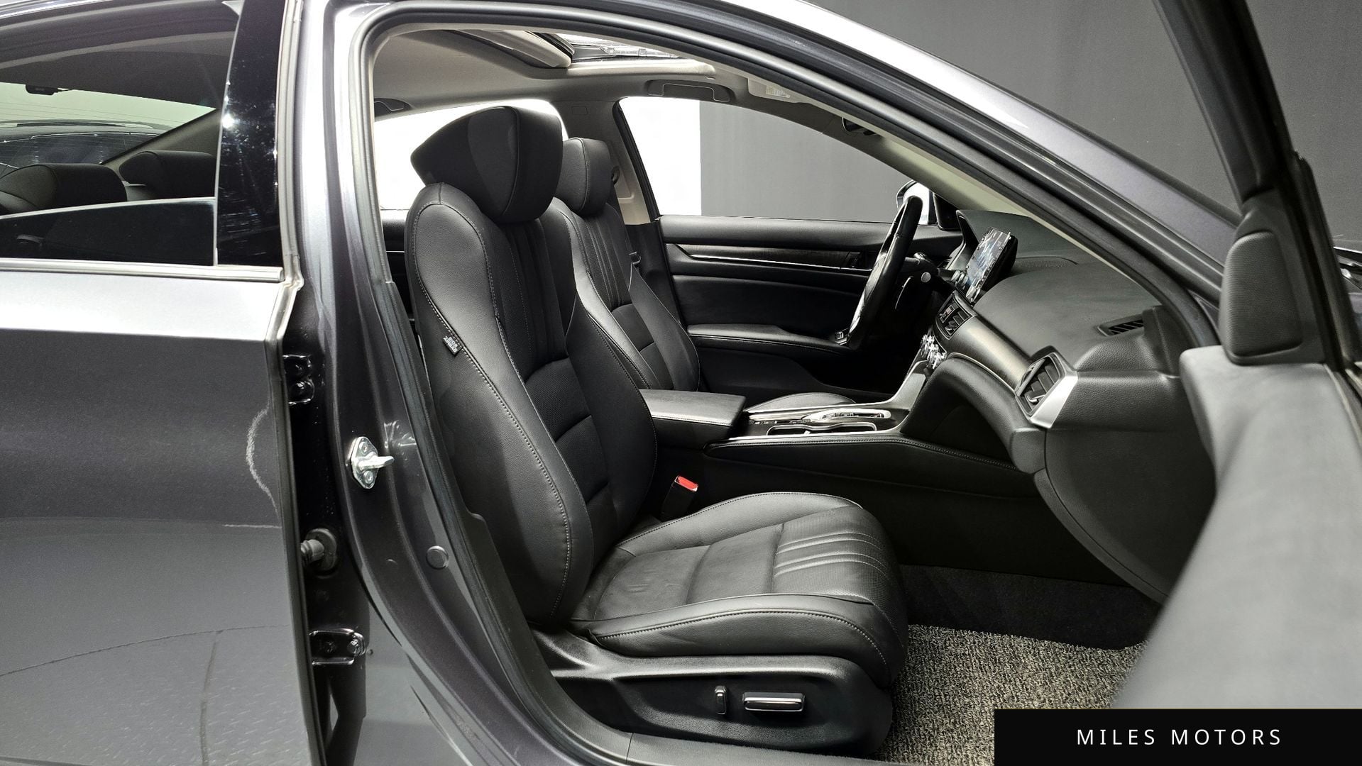 Honda Accord 2021 — миниатюра 10