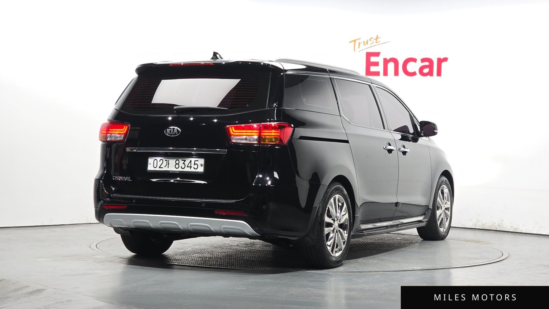 Kia Canival 2017 — миниатюра 2