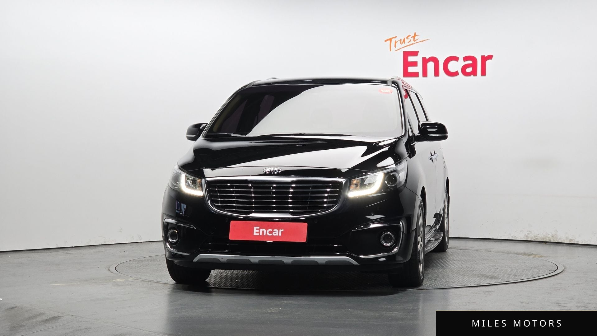Kia Canival 2017 — миниатюра 3