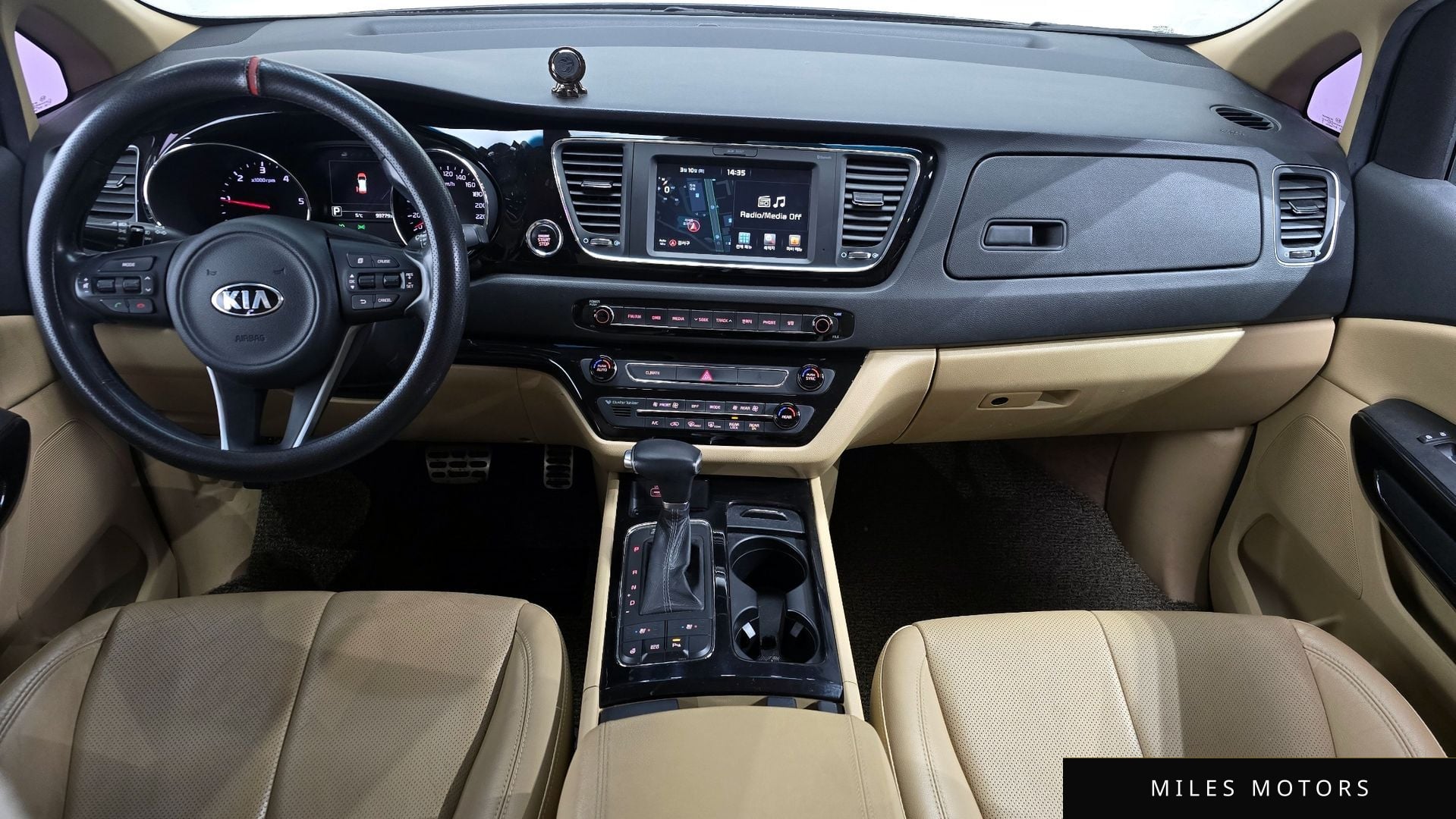 Kia Canival 2017 — миниатюра 7