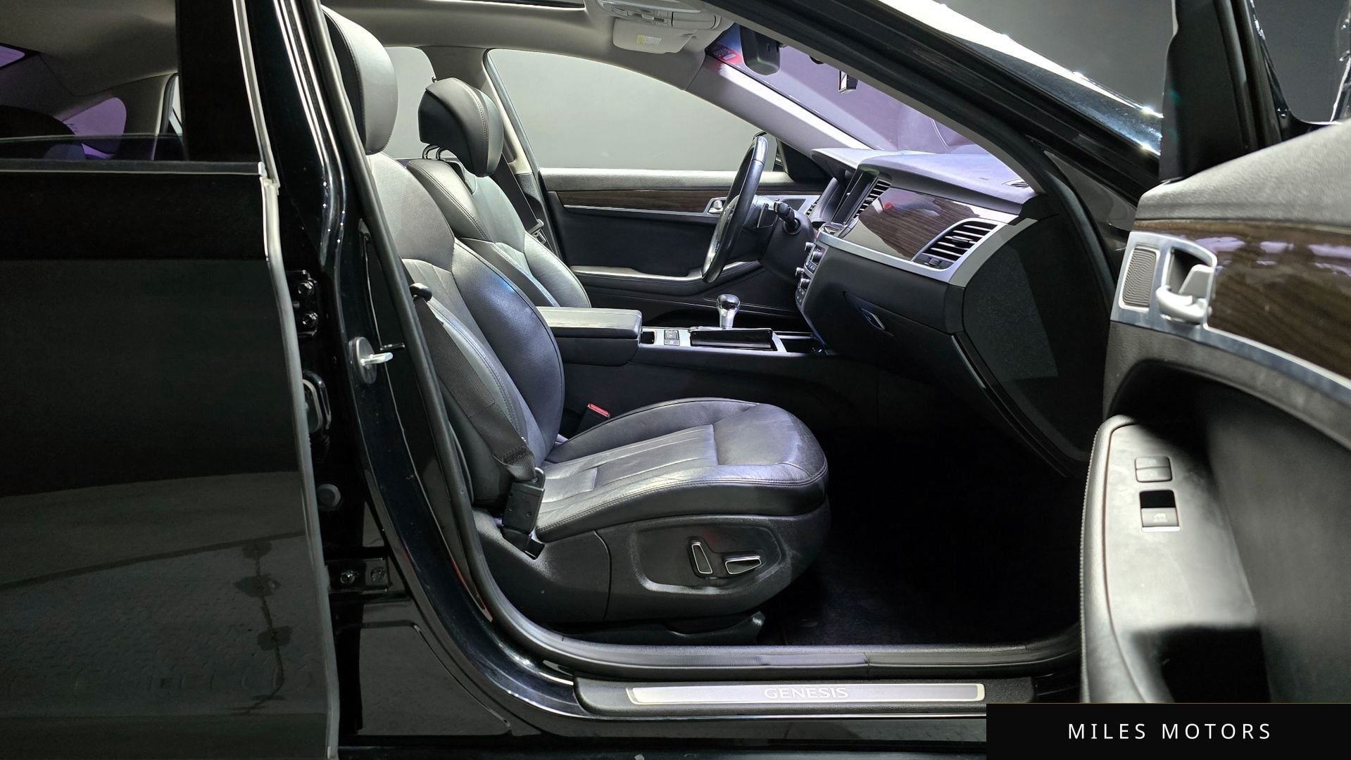 Genesis G80 2017 — миниатюра 10