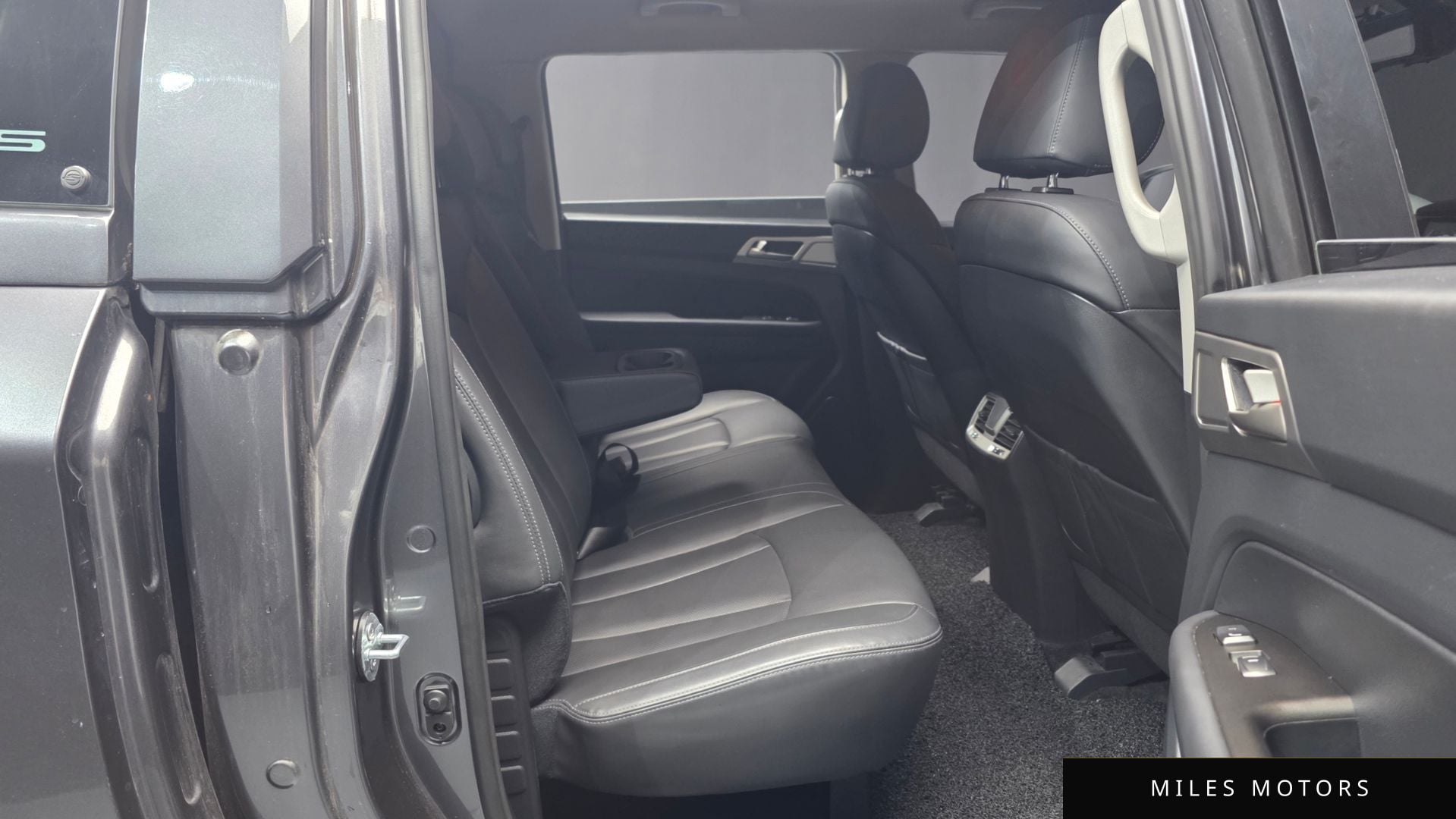 KG Mobility Rexton 2019 — миниатюра 12
