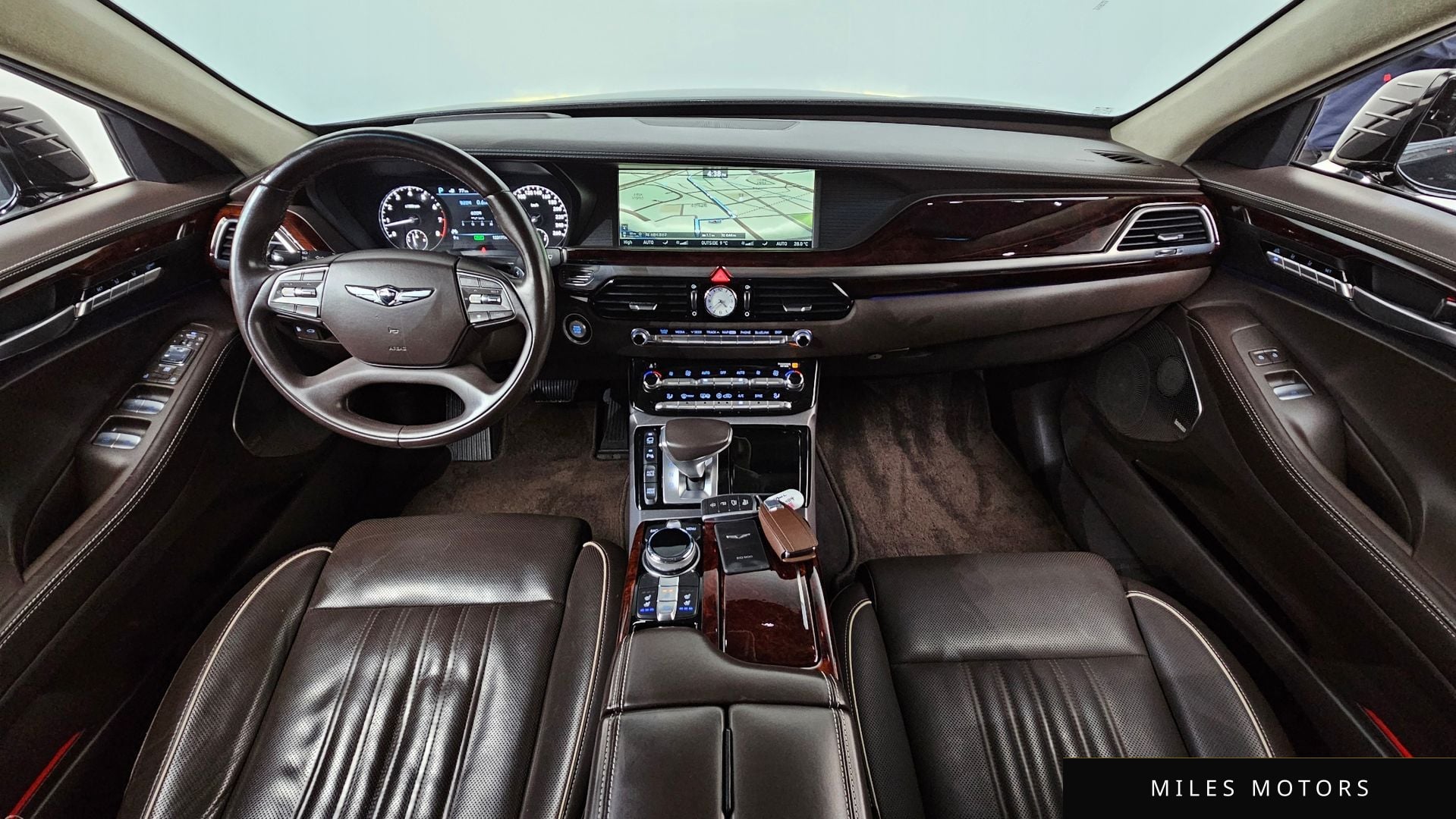 Genesis EQ900 2016 — миниатюра 7