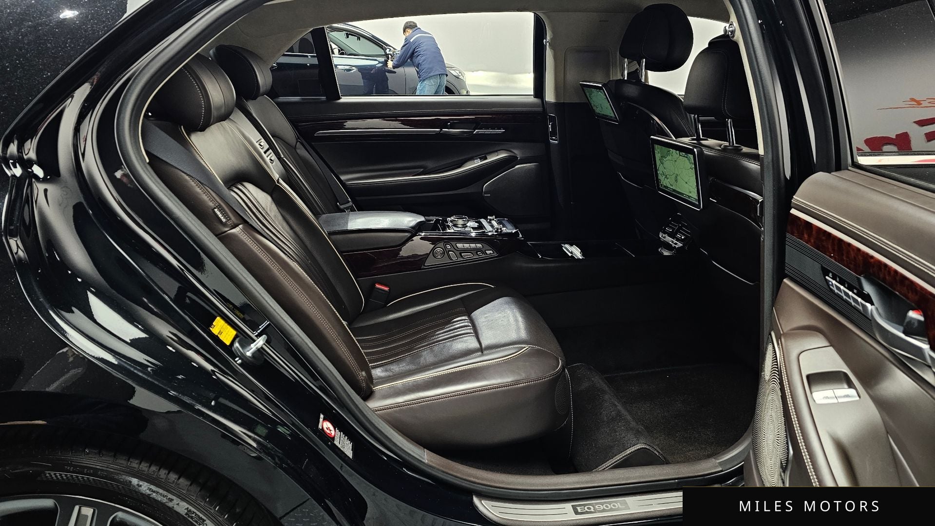 Genesis EQ900 2016 — миниатюра 12