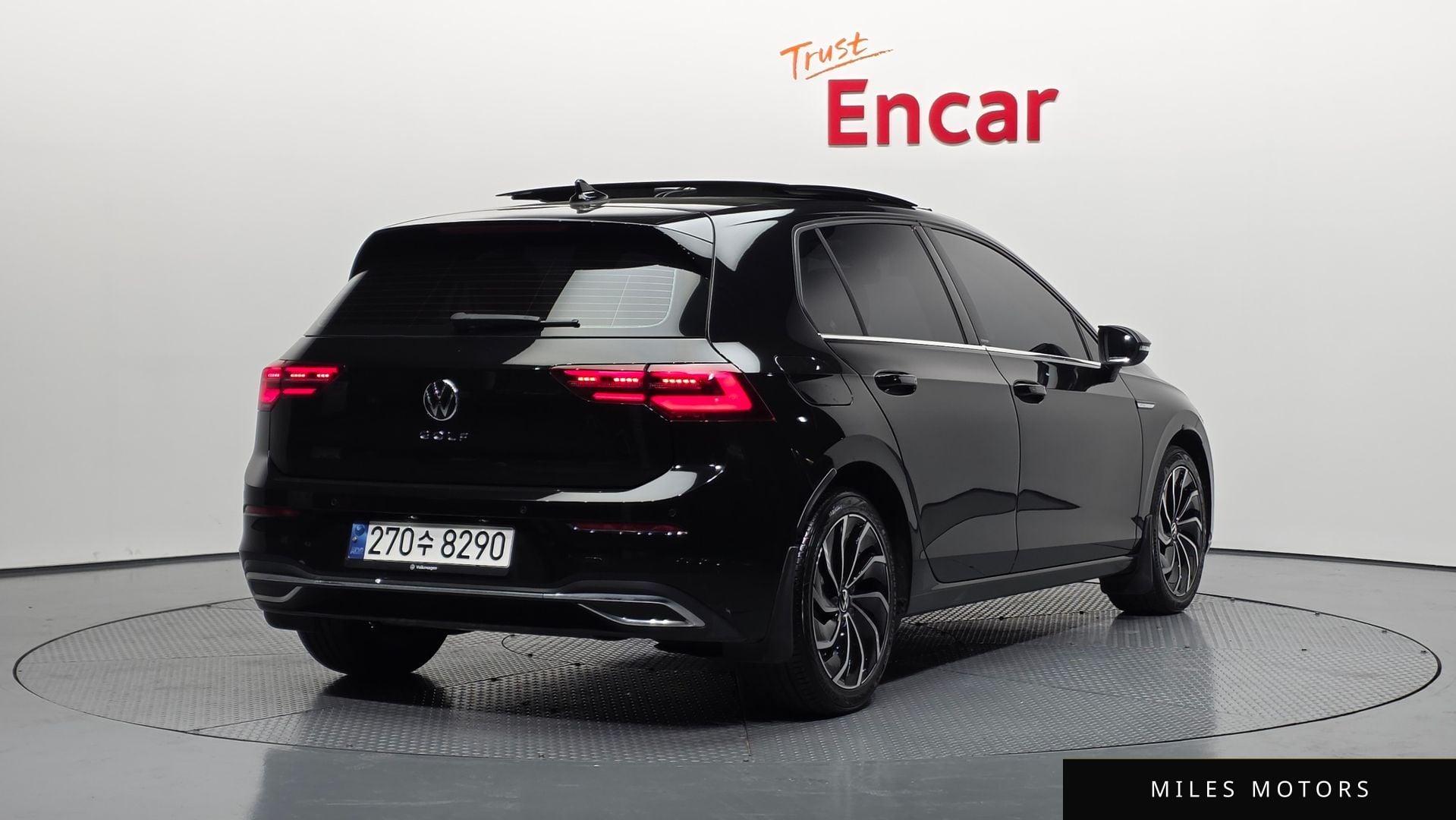 Volkswagen 골프 2024 — миниатюра 2