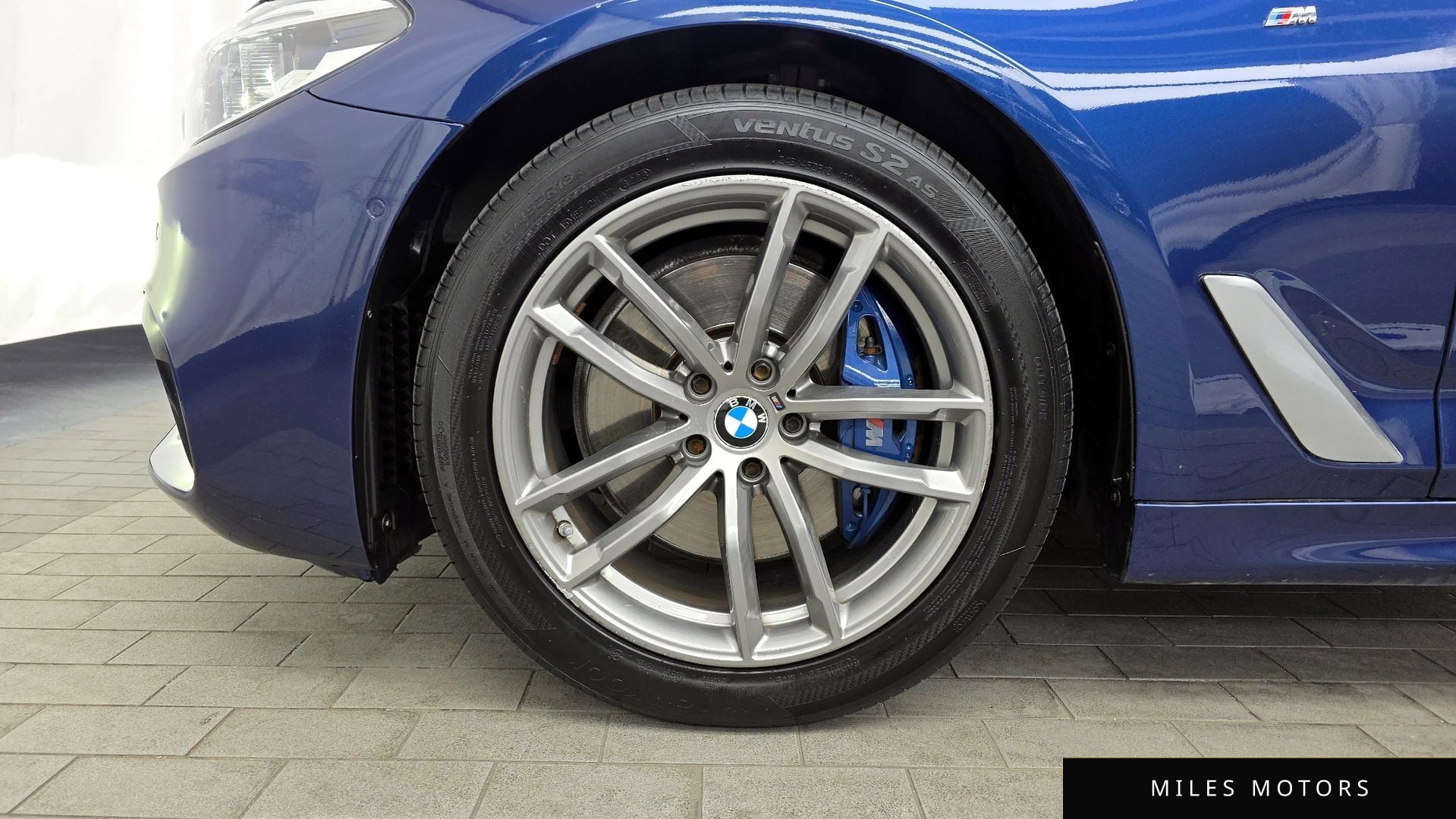 BMW 5시리즈 (G30) 2018 — миниатюра 5