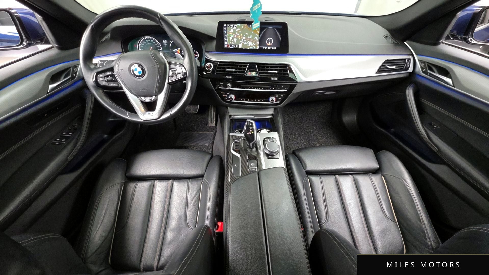 BMW 5시리즈 (G30) 2018 — миниатюра 7