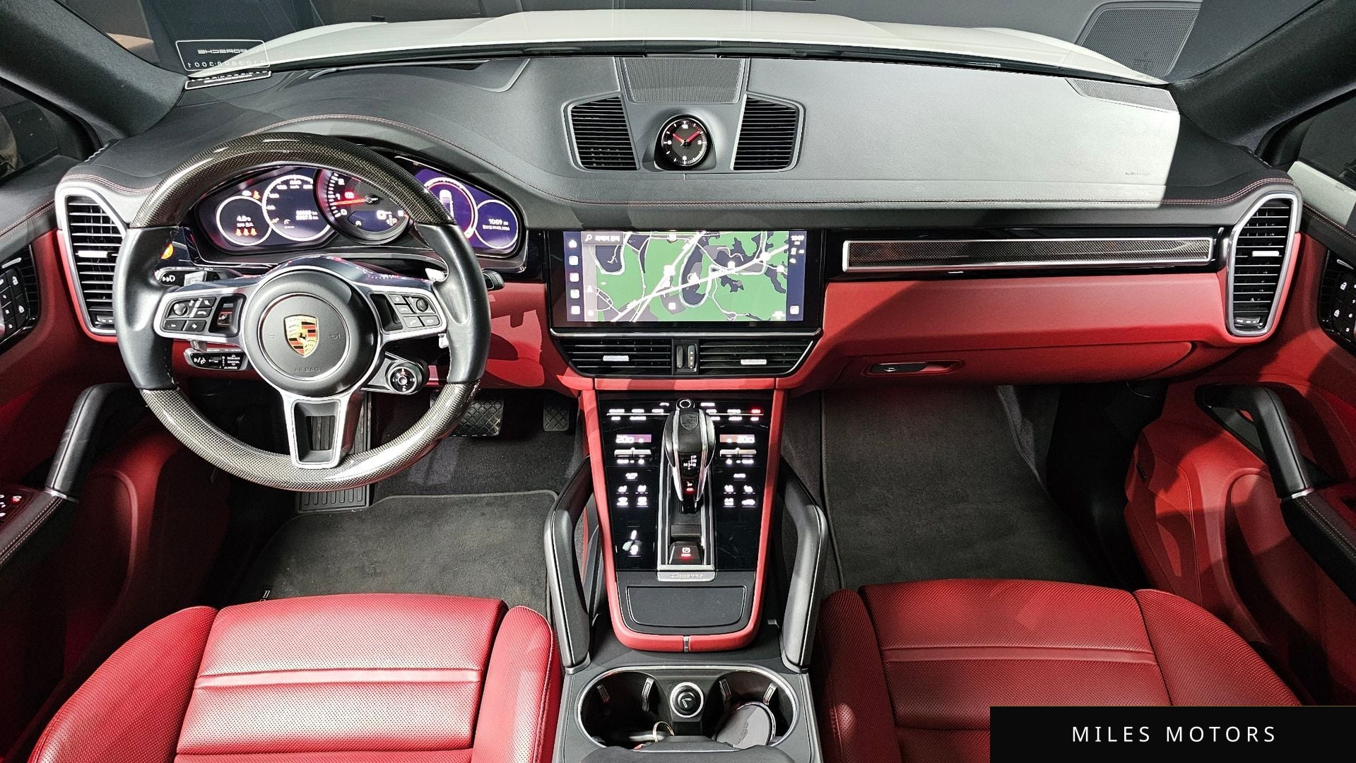 Porsche Cayenne 2022 — миниатюра 7